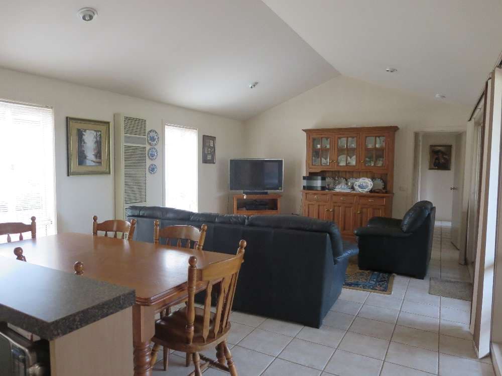 38 Sarson Road, Glenroy - Thumbnail 4