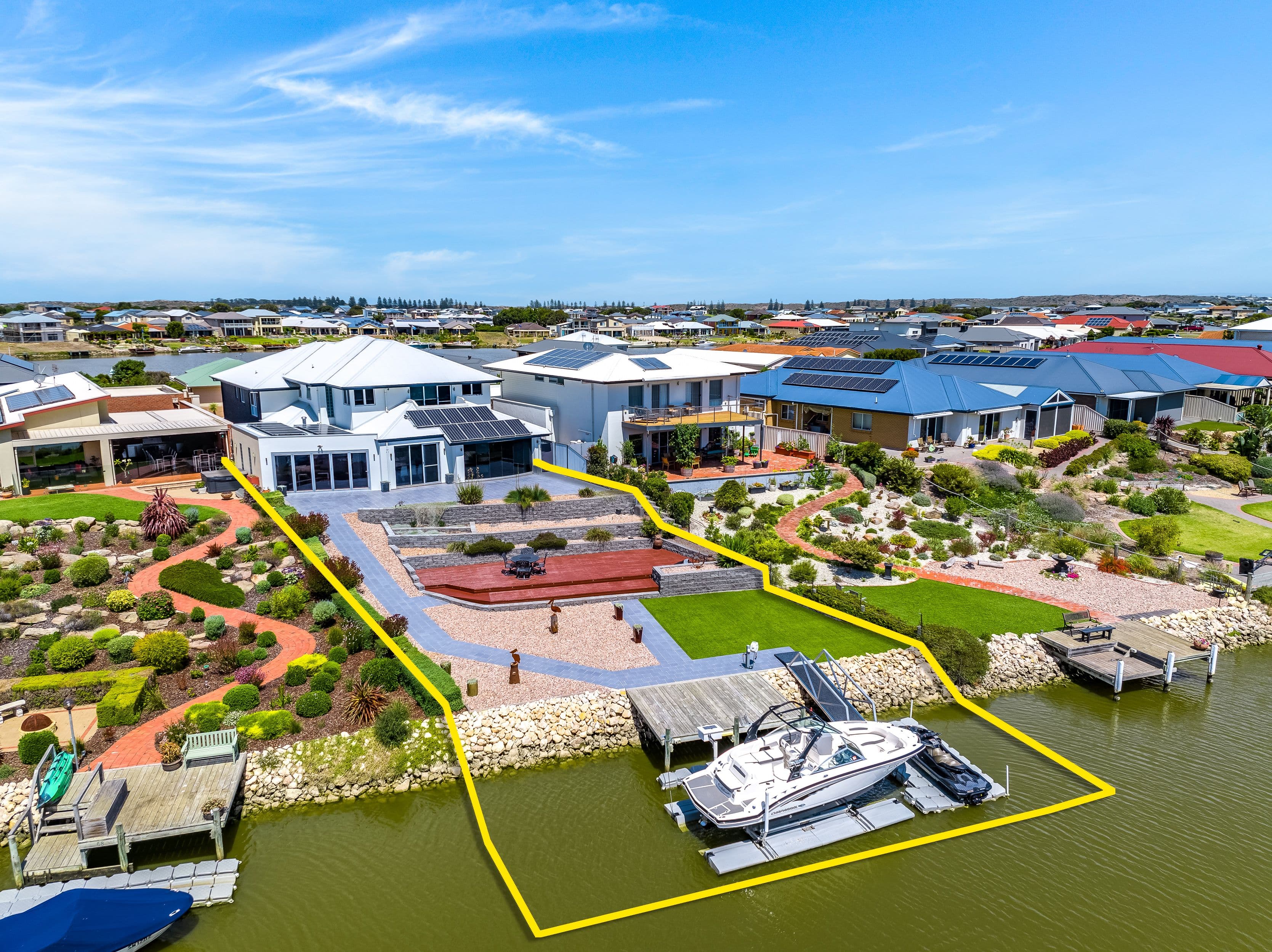 60 Britannia Parade, Hindmarsh Island SA 5214, Hindmarsh Island - Image 1