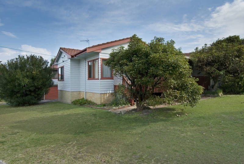 47a Pitt Road, NORTH CURL CURL NSW 2099, North Curl Curl - Image 1