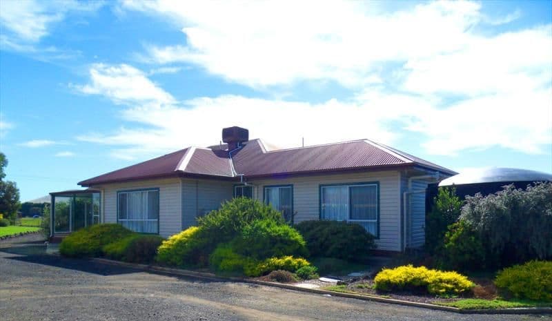 27 Lewis Street, BEVERIDGE VIC 3753, Beveridge - Thumbnail 2
