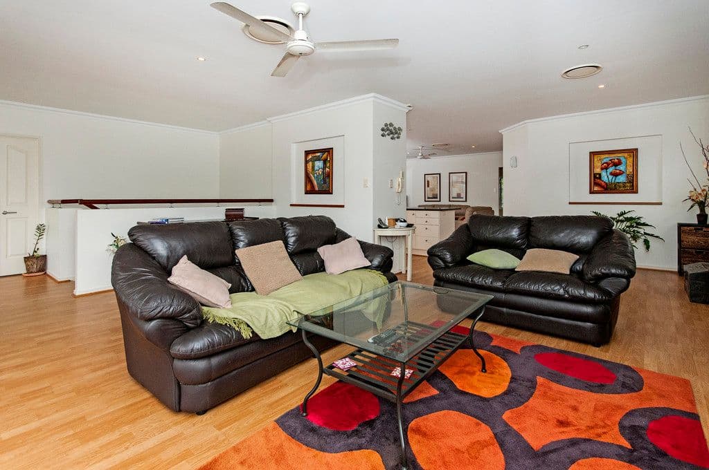 8 Backhousia Crescent, SINNAMON PARK QLD 4073, Sinnamon Park - Thumbnail 6
