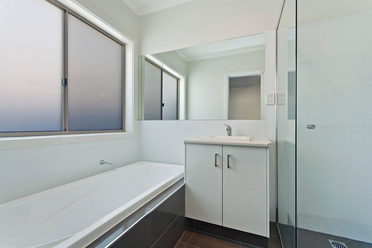 8 Ilex Avenue, Warrnambool VIC 3280, Warrnambool - Thumbnail 6