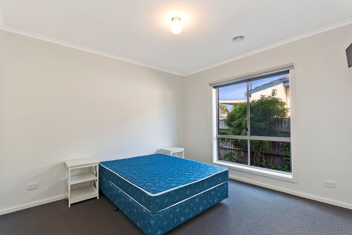 8 Ilex Avenue, Warrnambool VIC 3280, Warrnambool - Thumbnail 7