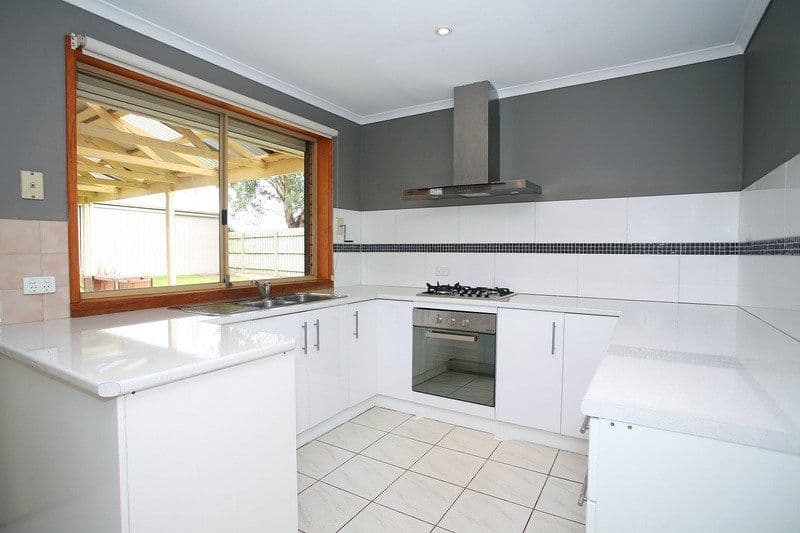 59 Gipps Crescent, CRANBOURNE NORTH VIC 3977, Cranbourne North - Thumbnail 2