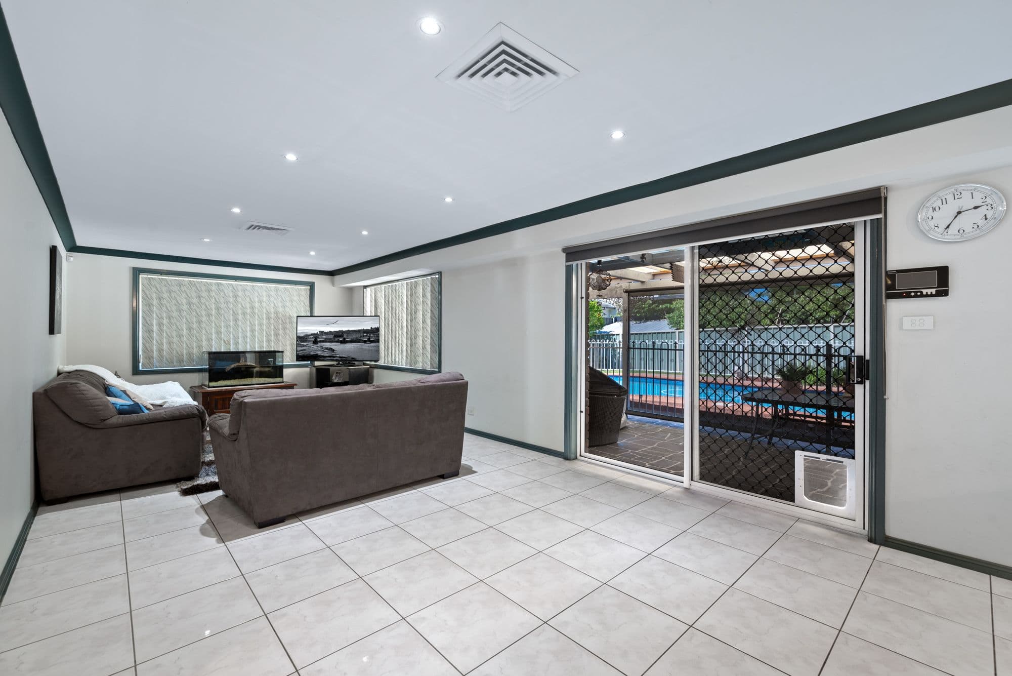 60 Mountain View Avenue, Glen Alpine NSW 2560, Glen Alpine - Thumbnail 5
