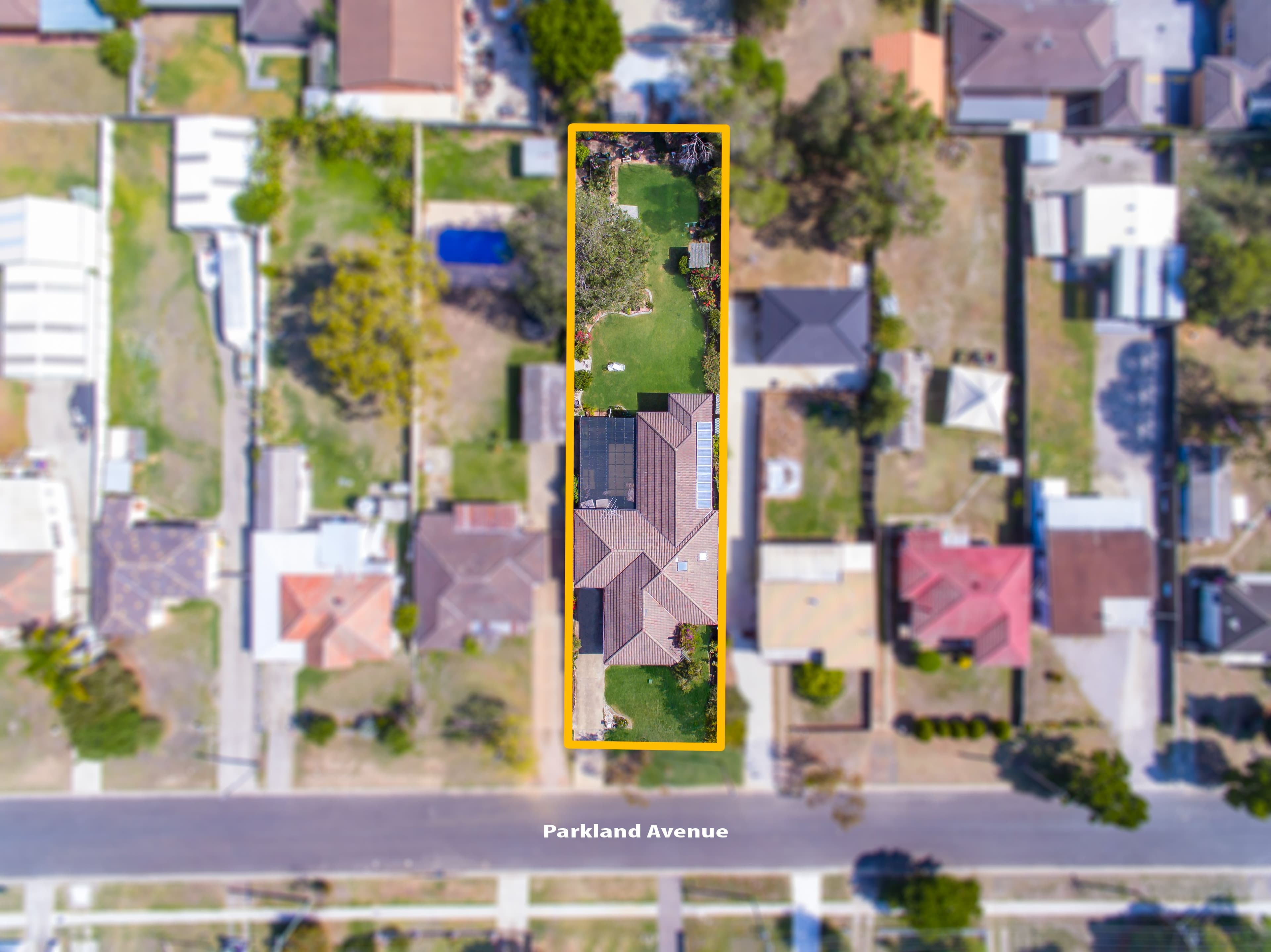 12 Parkland Avenue, Macquarie Fields - Image 1