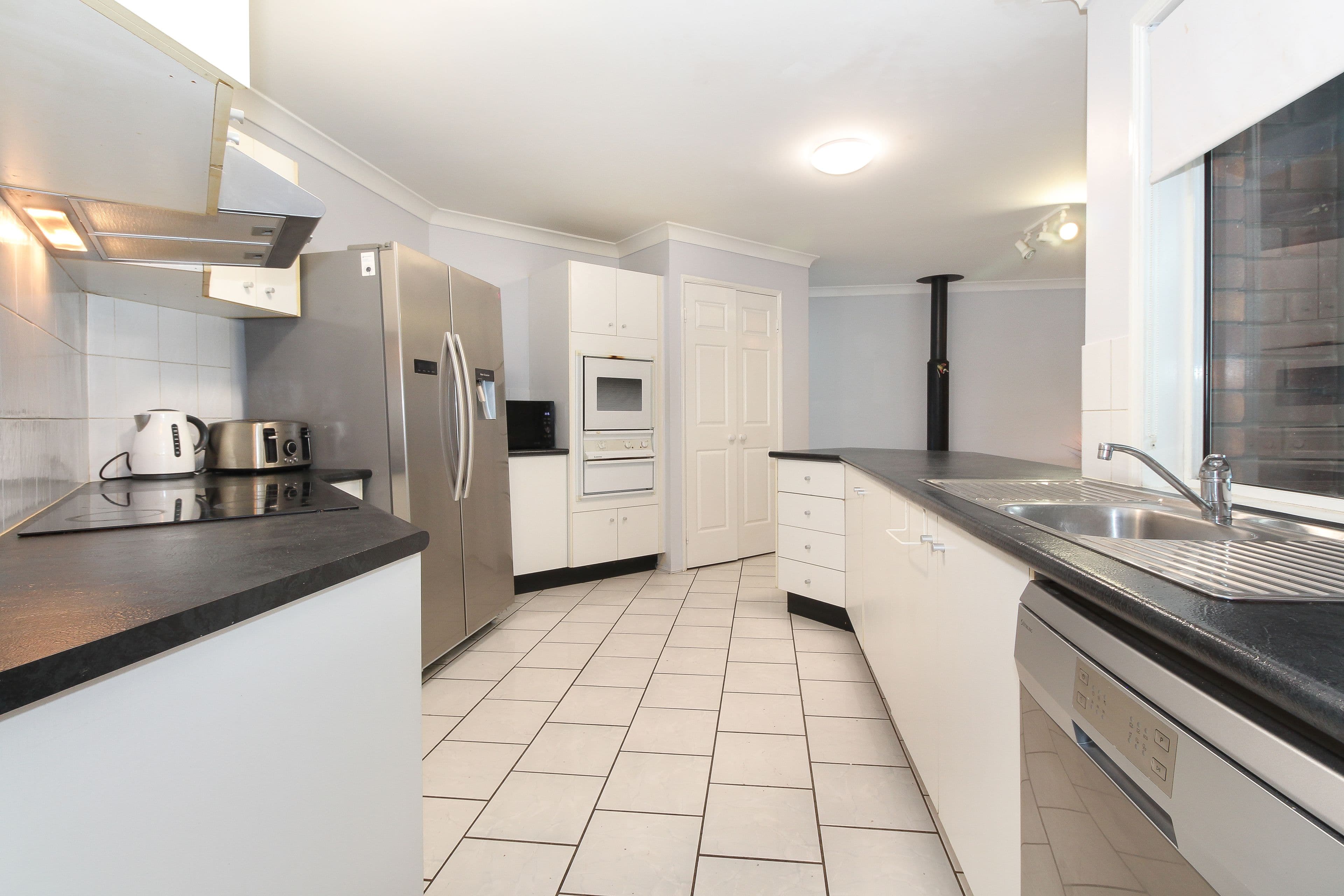 37 Czarnecki Street, Camira QLD 4300, Camira - Thumbnail 4