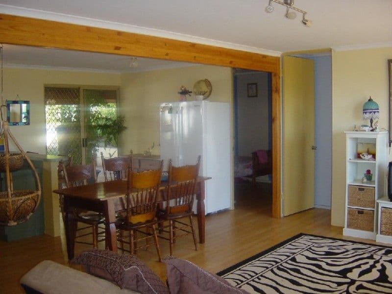 10 Urawa Street, WANDINA WA 6530, Wandina - Thumbnail 5