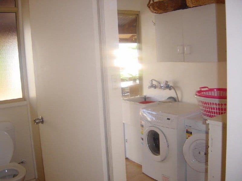 10 Urawa Street, WANDINA WA 6530, Wandina - Thumbnail 8