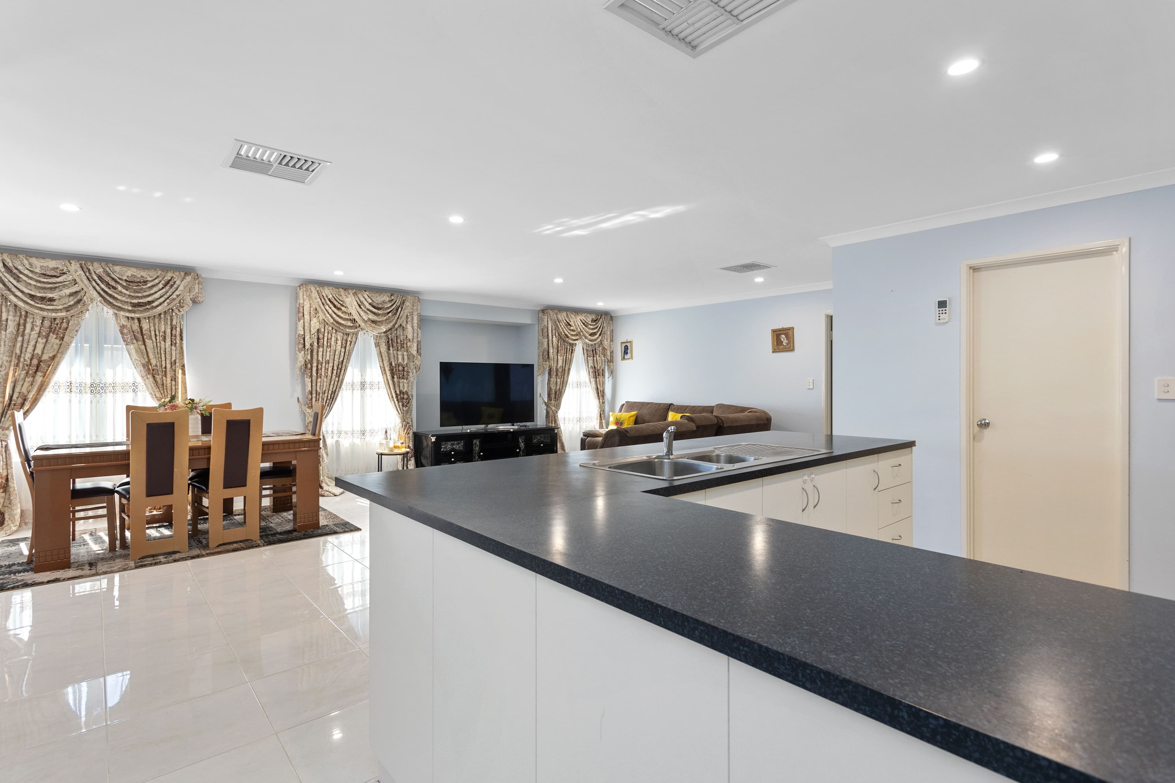 14 Saligna Way, Dayton WA 6055, Dayton - Thumbnail 6