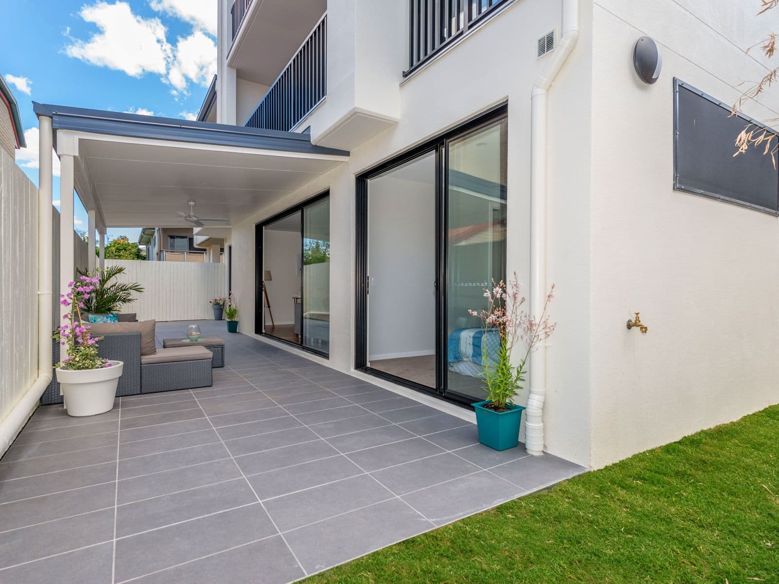 19 Howard Street, Morningside QLD 4170, Morningside - Image 1