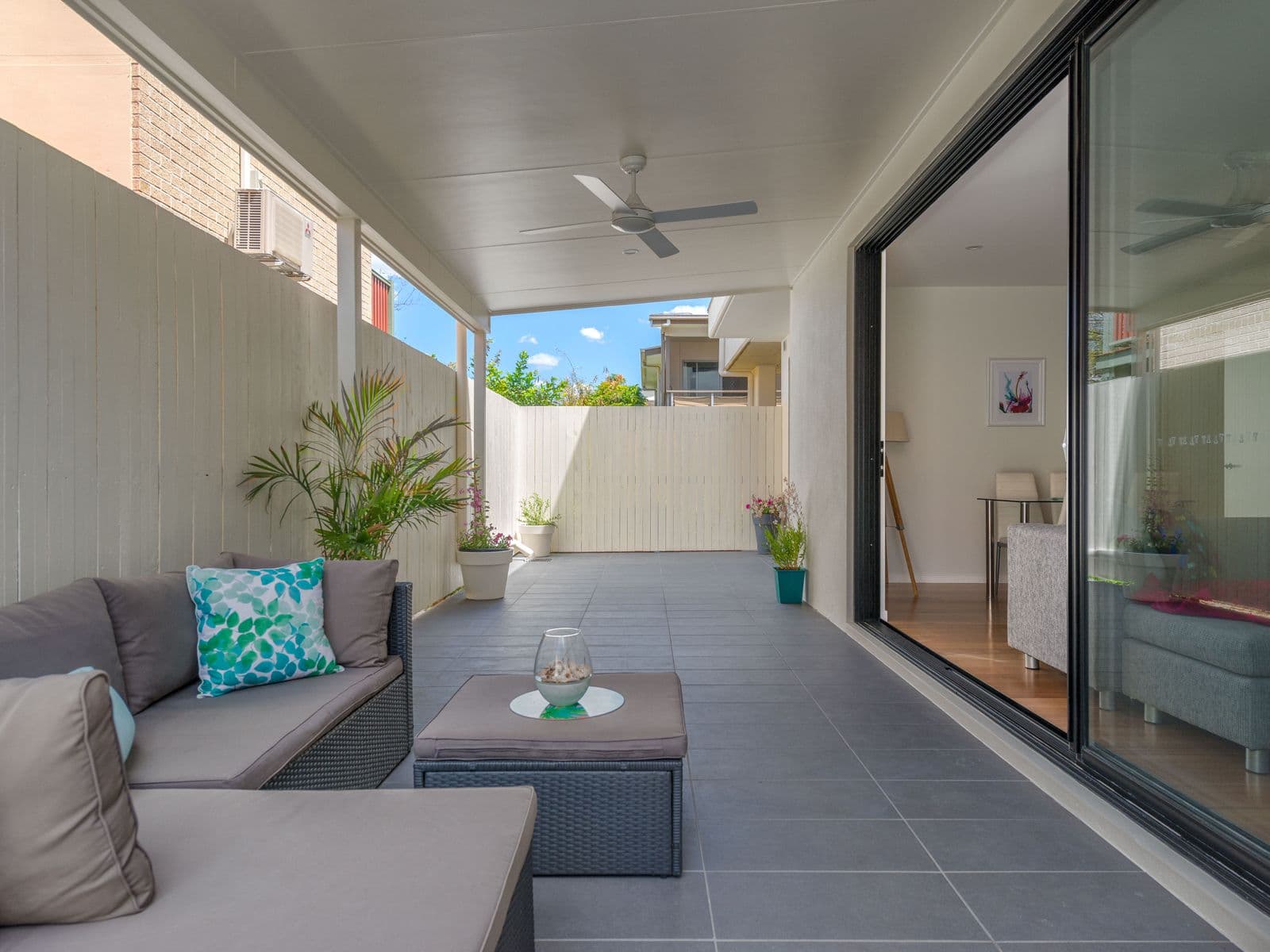 19 Howard Street, Morningside QLD 4170, Morningside - Thumbnail 2