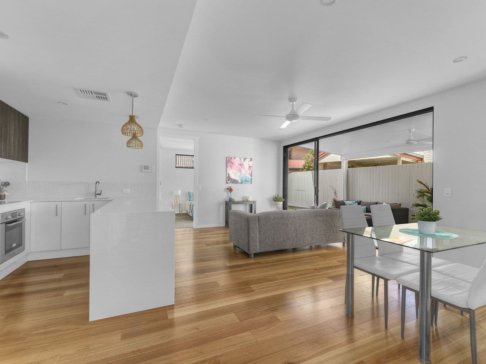 19 Howard Street, Morningside QLD 4170, Morningside - Thumbnail 3