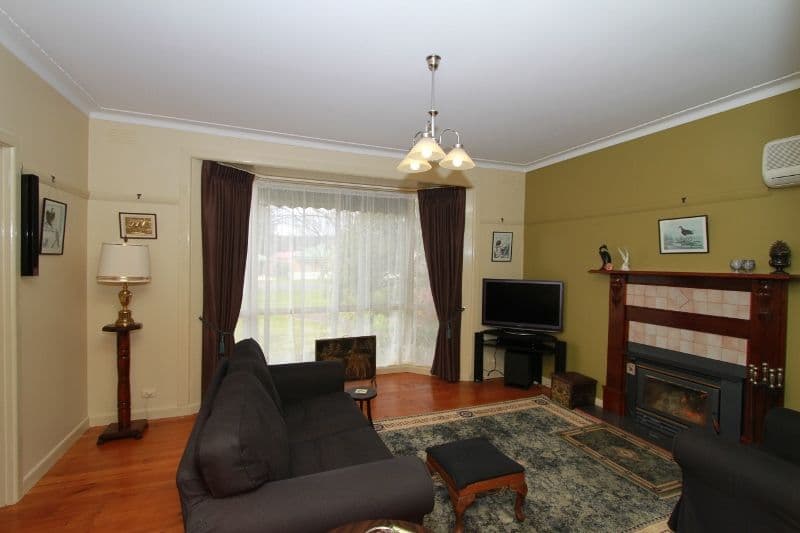 37 Playne Street, HEATHCOTE VIC 3523, Heathcote - Thumbnail 3