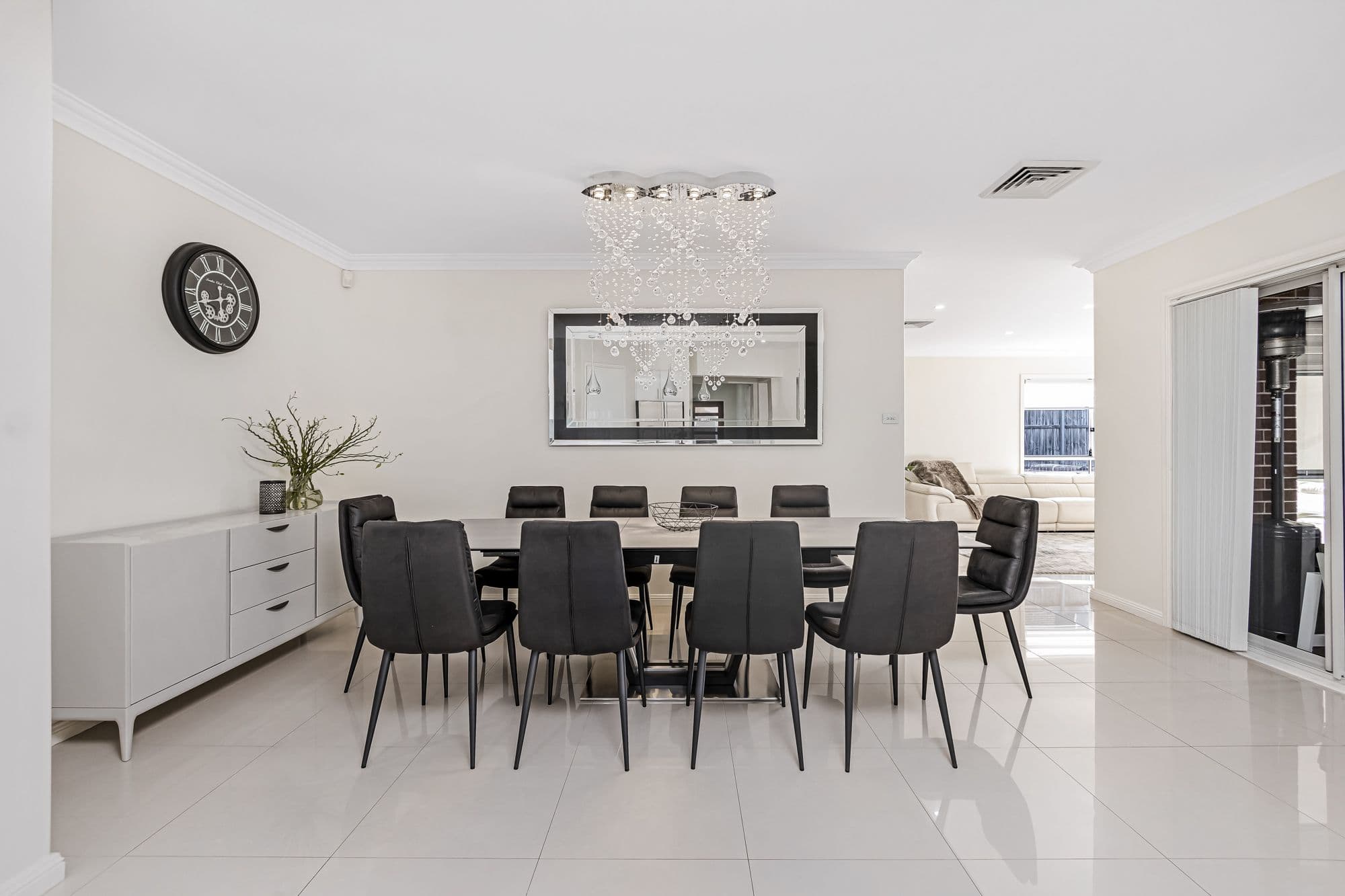 8 Conway Avenue, West Hoxton NSW 2171, West Hoxton - Thumbnail 5