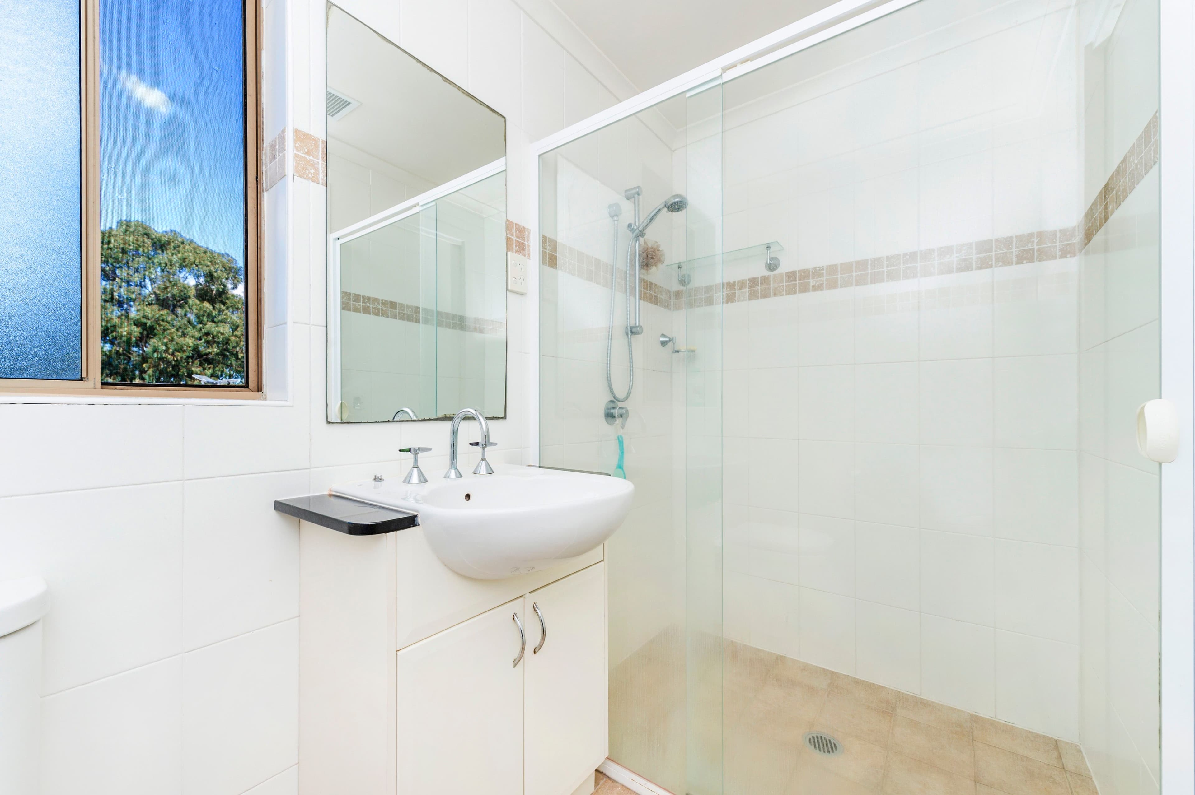 12 Waniassa Street, Queanbeyan NSW 2620, Queanbeyan East - Thumbnail 7
