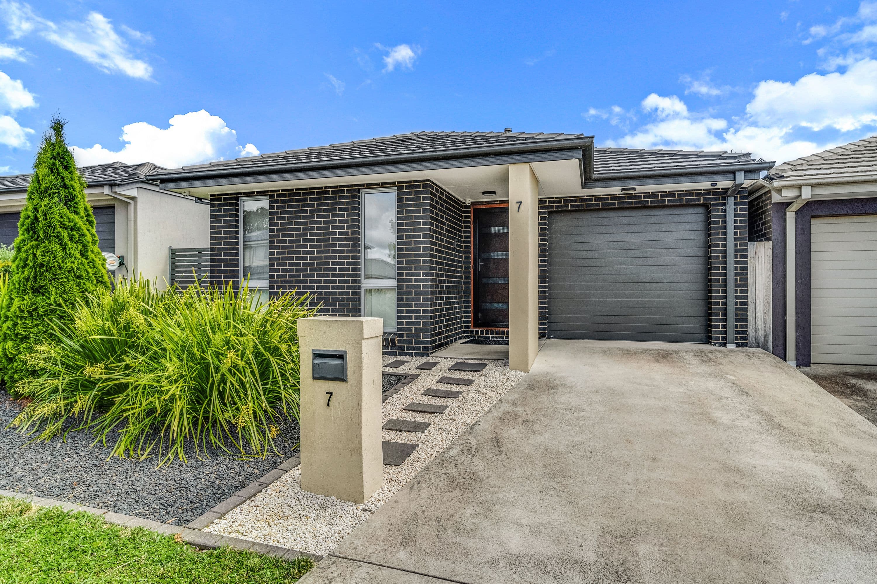 7 Nordeck Street, Casey ACT 2913, Casey - Thumbnail 2