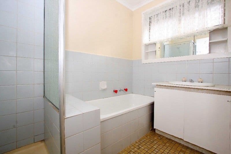 18 Duffy Street, RESERVOIR VIC 3073, Reservoir - Thumbnail 5
