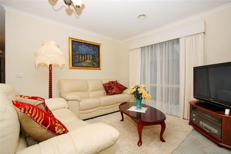 34 The Seekers Crescent, MILL PARK VIC 3082, Mill Park - Thumbnail 2