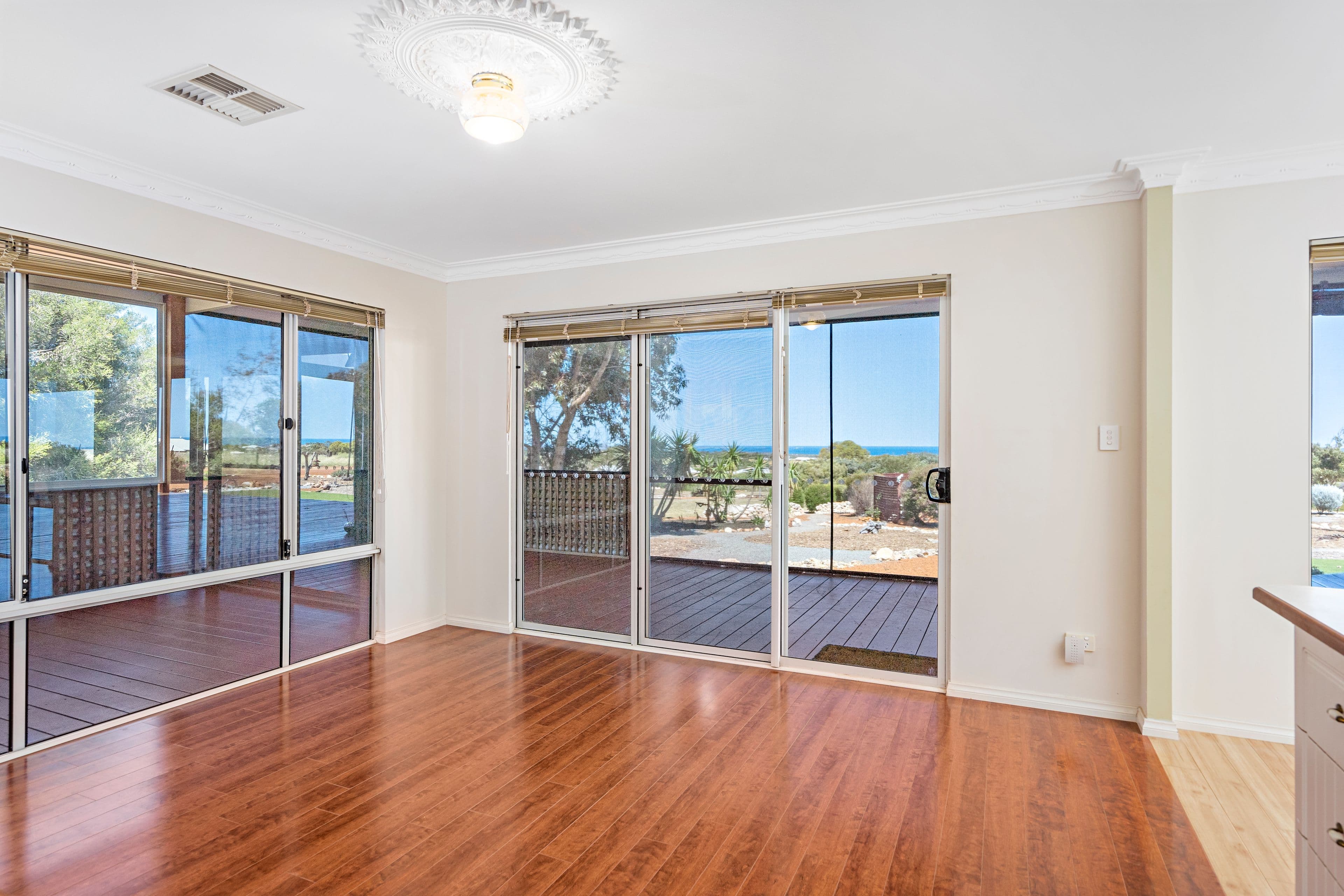 311 Eliza Shaw Drive, White Peak WA 6532, White Peak - Thumbnail 3