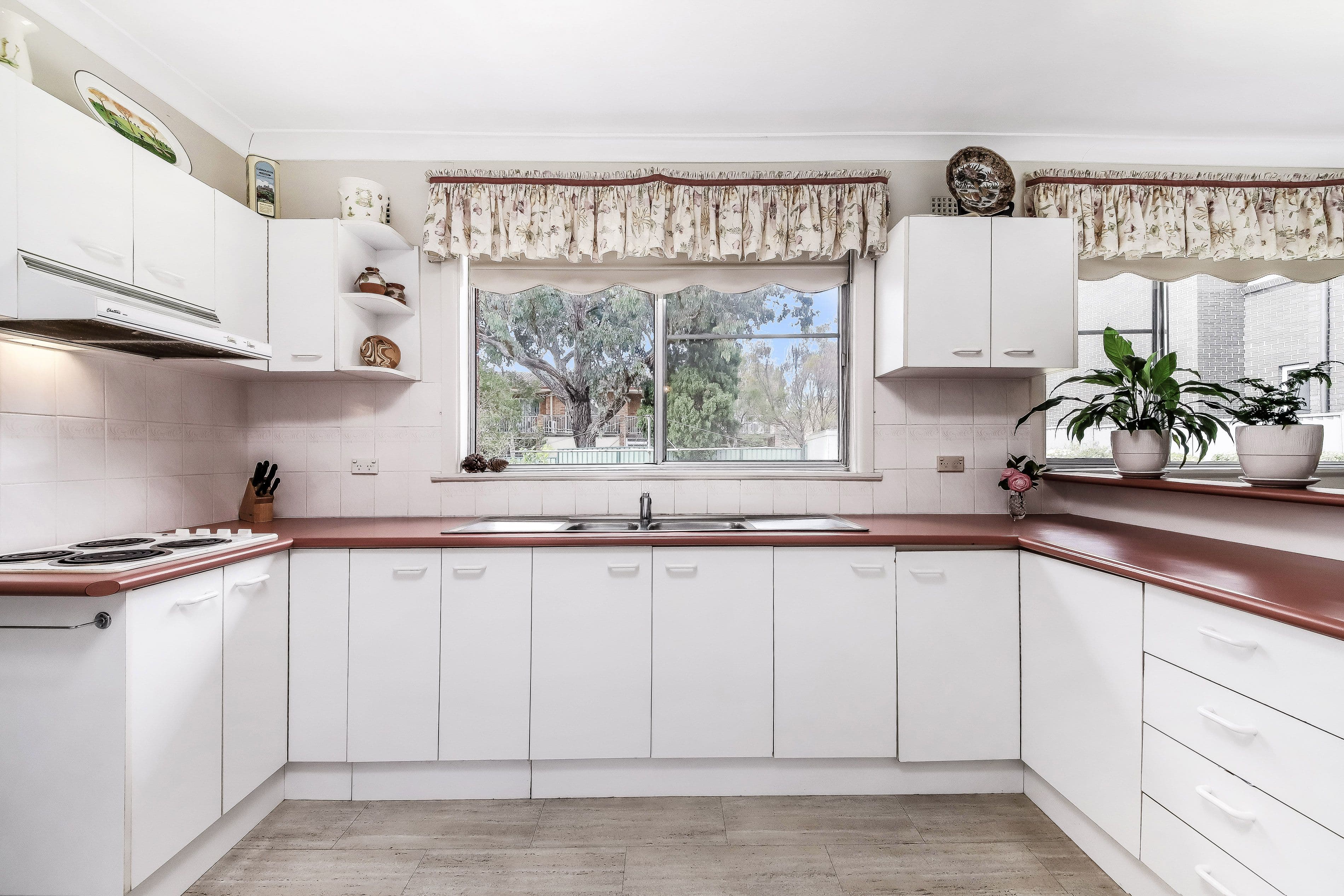 6 Breasley Avenue, Yagoona - Thumbnail 2