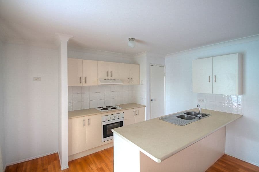 6 Tea Tree Place, Raceview QLD 4305, Raceview - Thumbnail 5