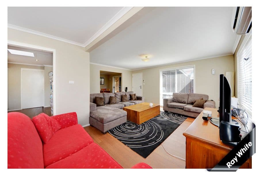 18 Sherwood Circuit, GORDON ACT 2906, Gordon - Thumbnail 3
