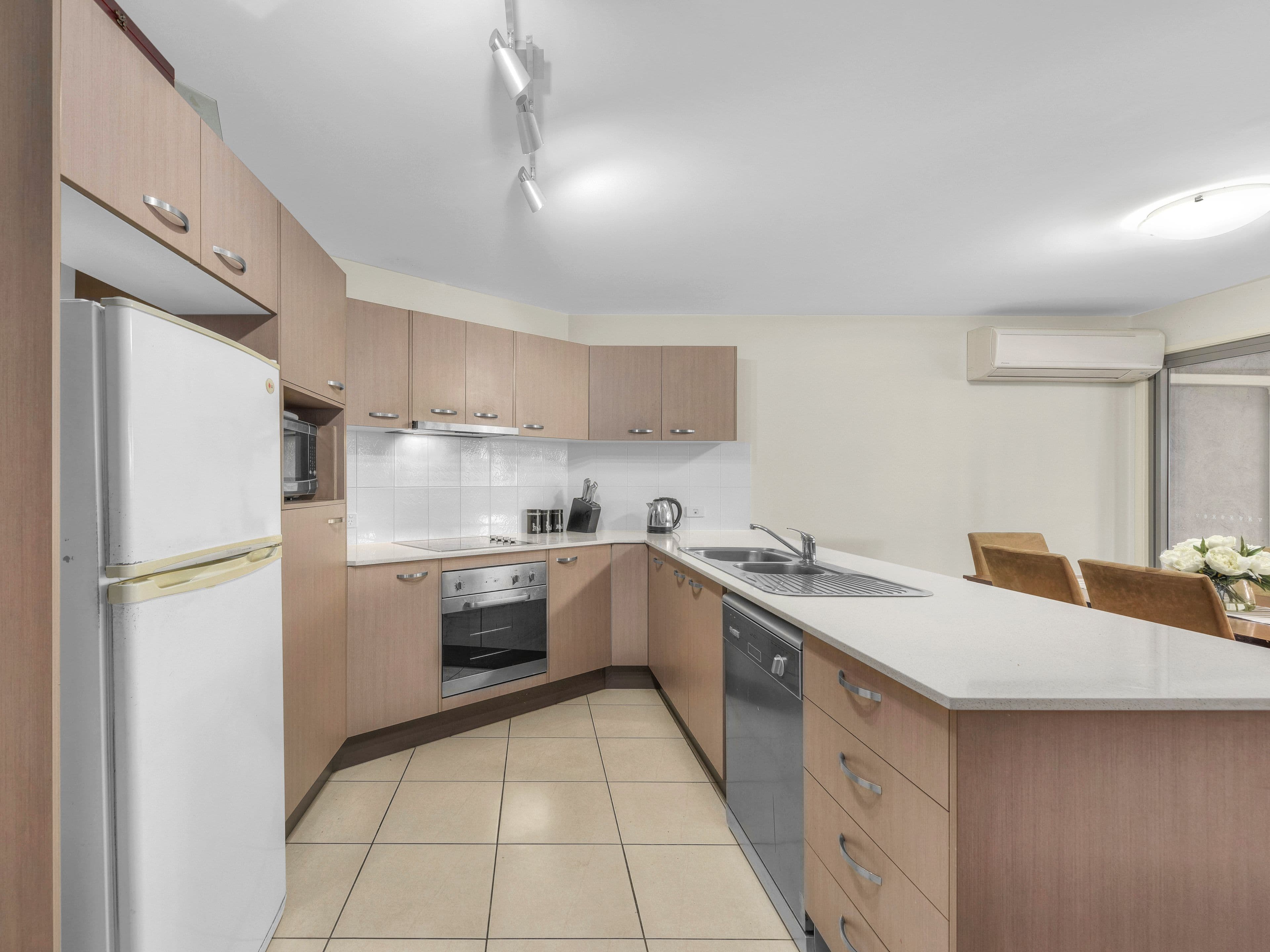 24 Dethridge Street, Northgate QLD 4013, Northgate - Thumbnail 6