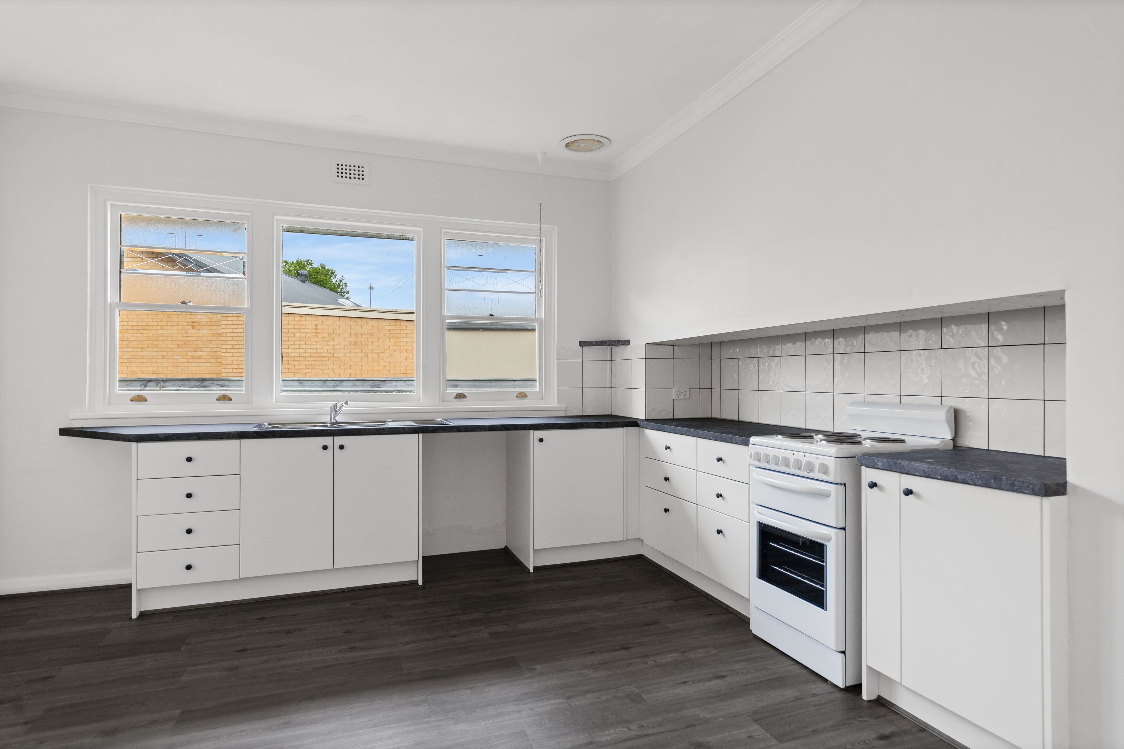 19 Railway Street, Farrell Flat SA 5416, Farrell Flat - Thumbnail 3