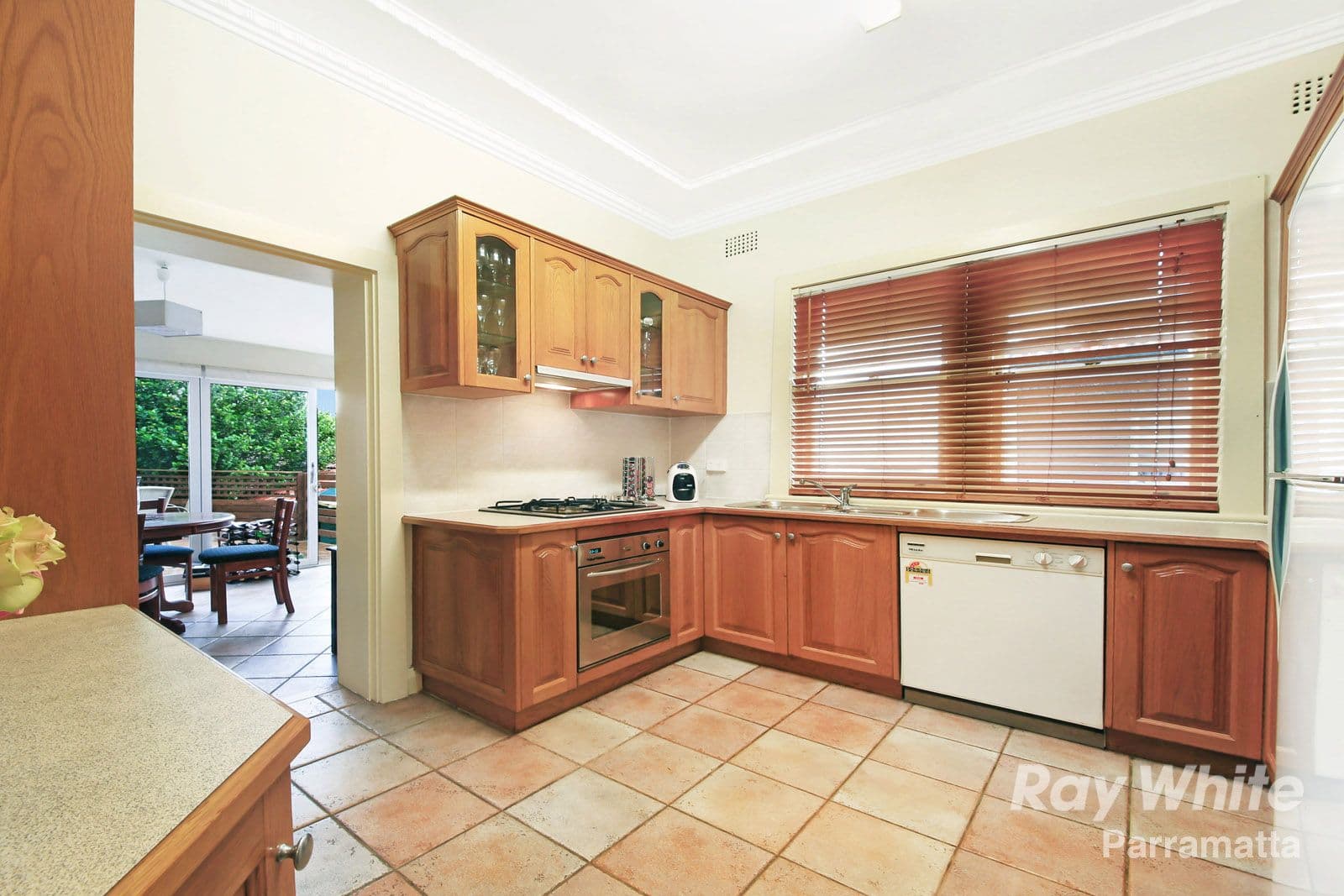26 Sutherland Road, North Parramatta NSW 2151, North Parramatta - Thumbnail 4