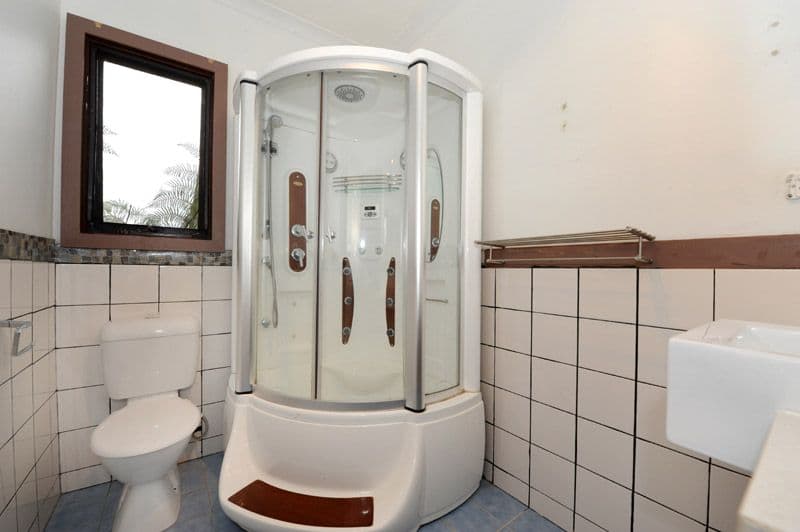 38 Tulip Crescent, BORONIA VIC 3155, Boronia - Thumbnail 4