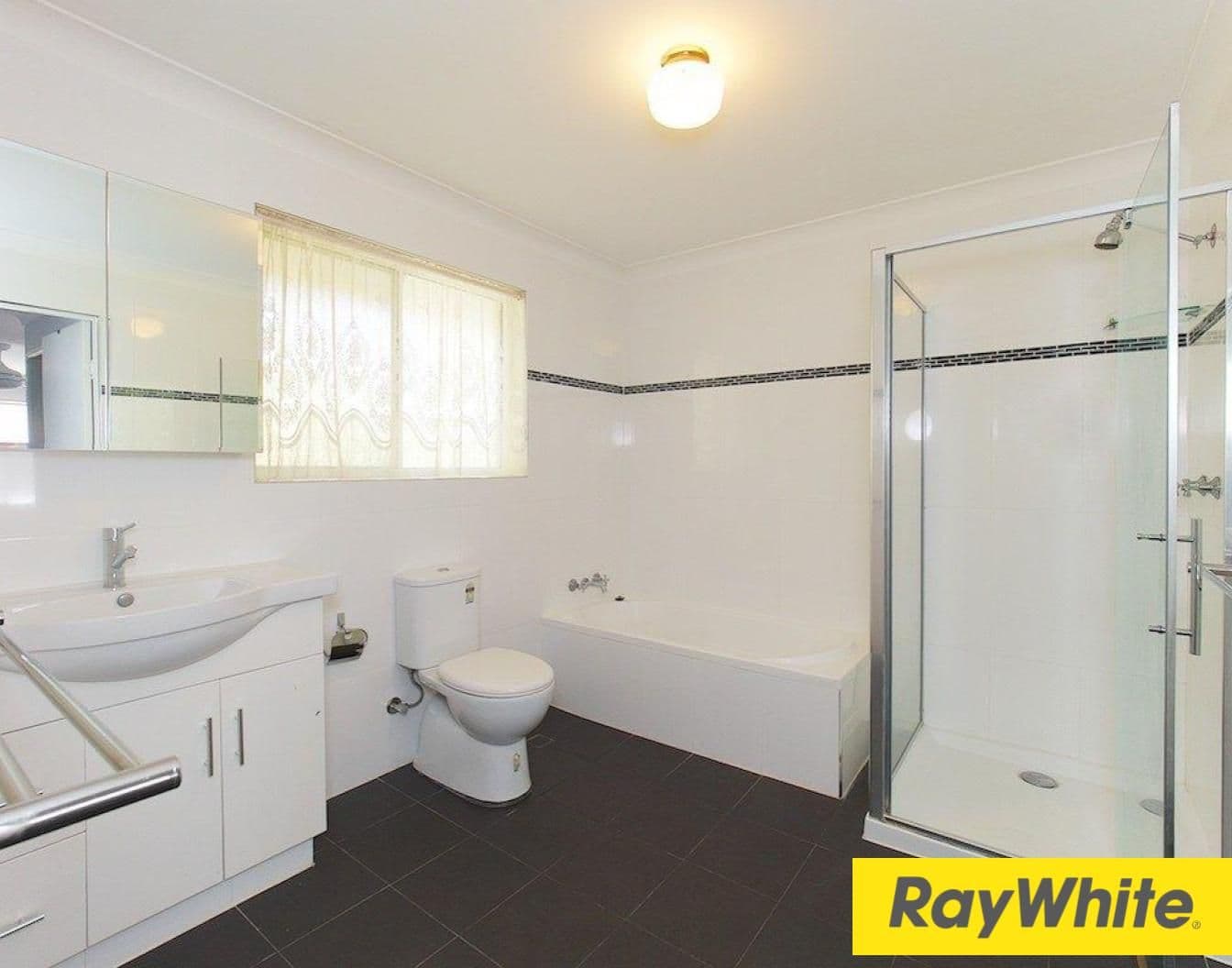 11 Willow Street, Woodridge QLD 4114, Woodridge - Thumbnail 8