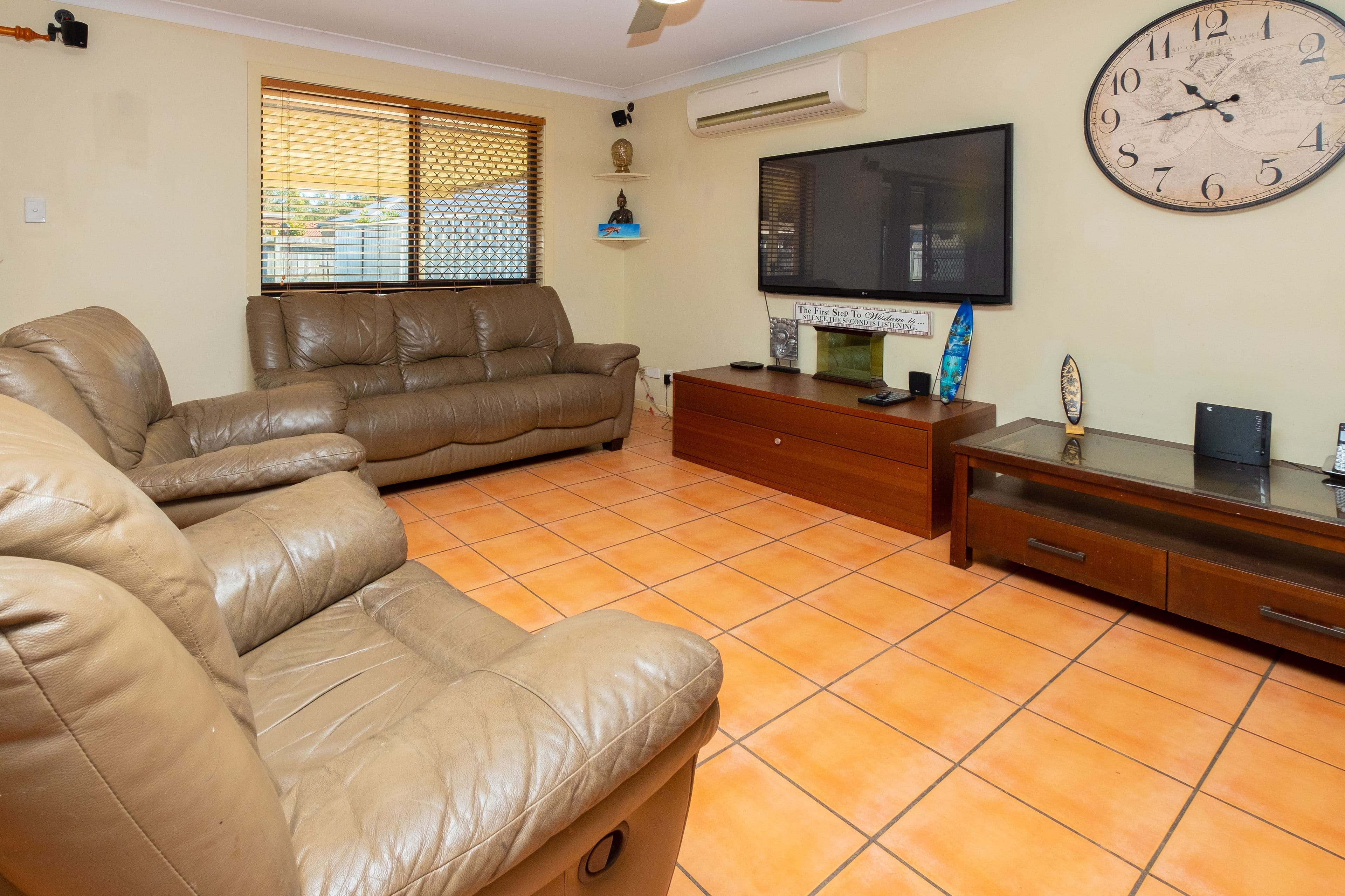 55 Lakeview Drive, Logan Reserve QLD 4133, Logan Reserve - Thumbnail 5