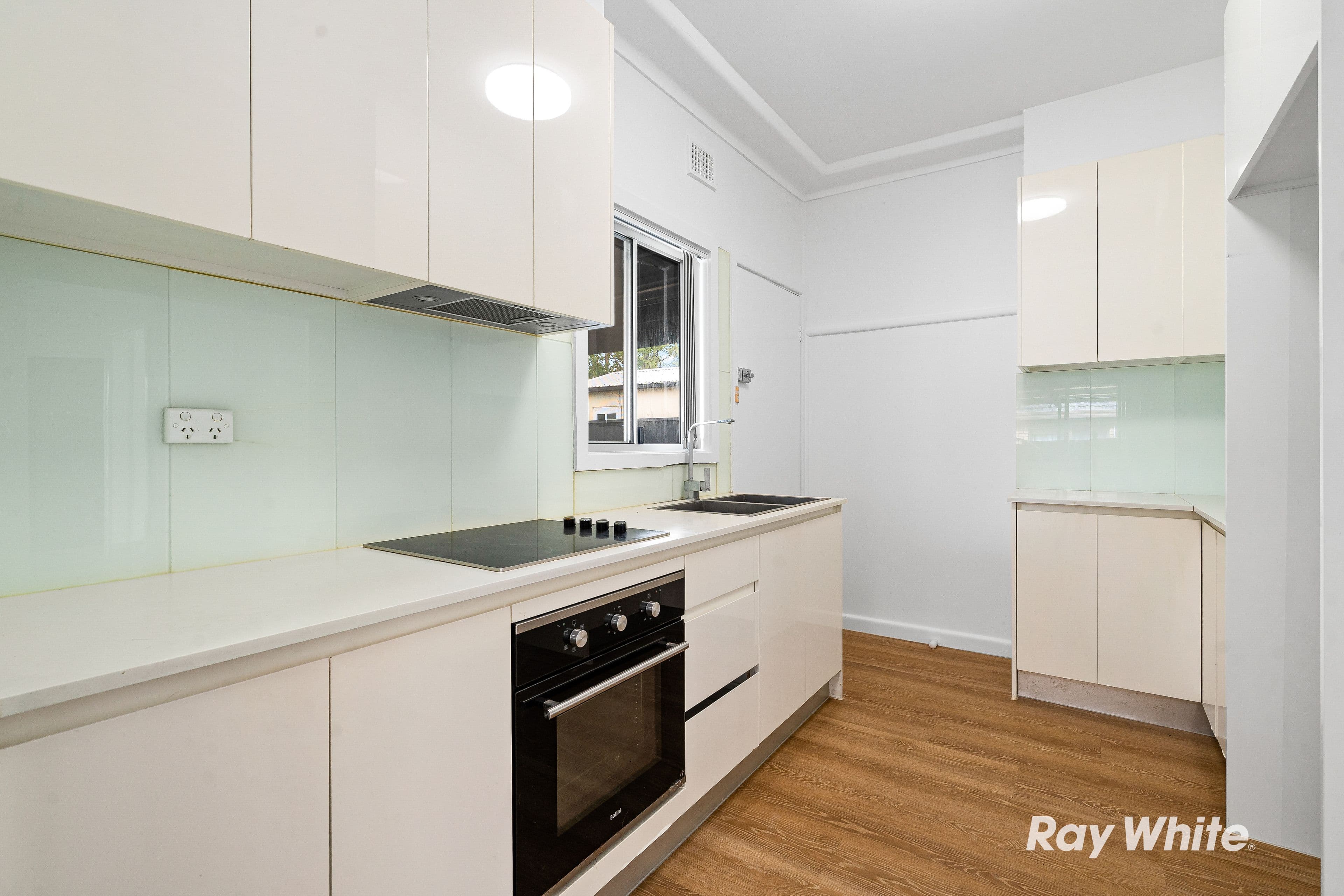 30 Pembroke Street, Blacktown NSW 2148, Blacktown - Thumbnail 3