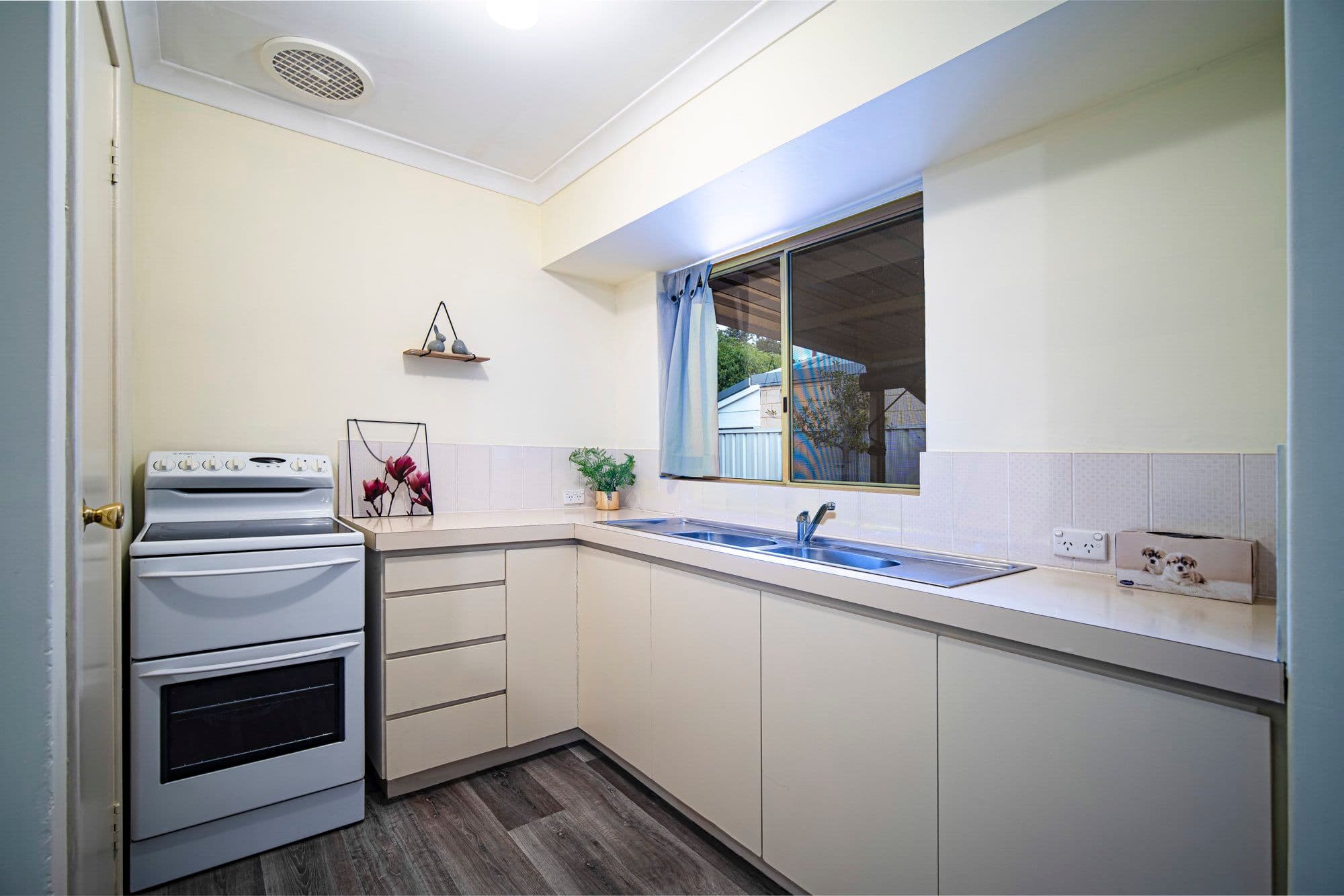 6 Helena Street, Guildford WA 6055, Guildford - Thumbnail 6