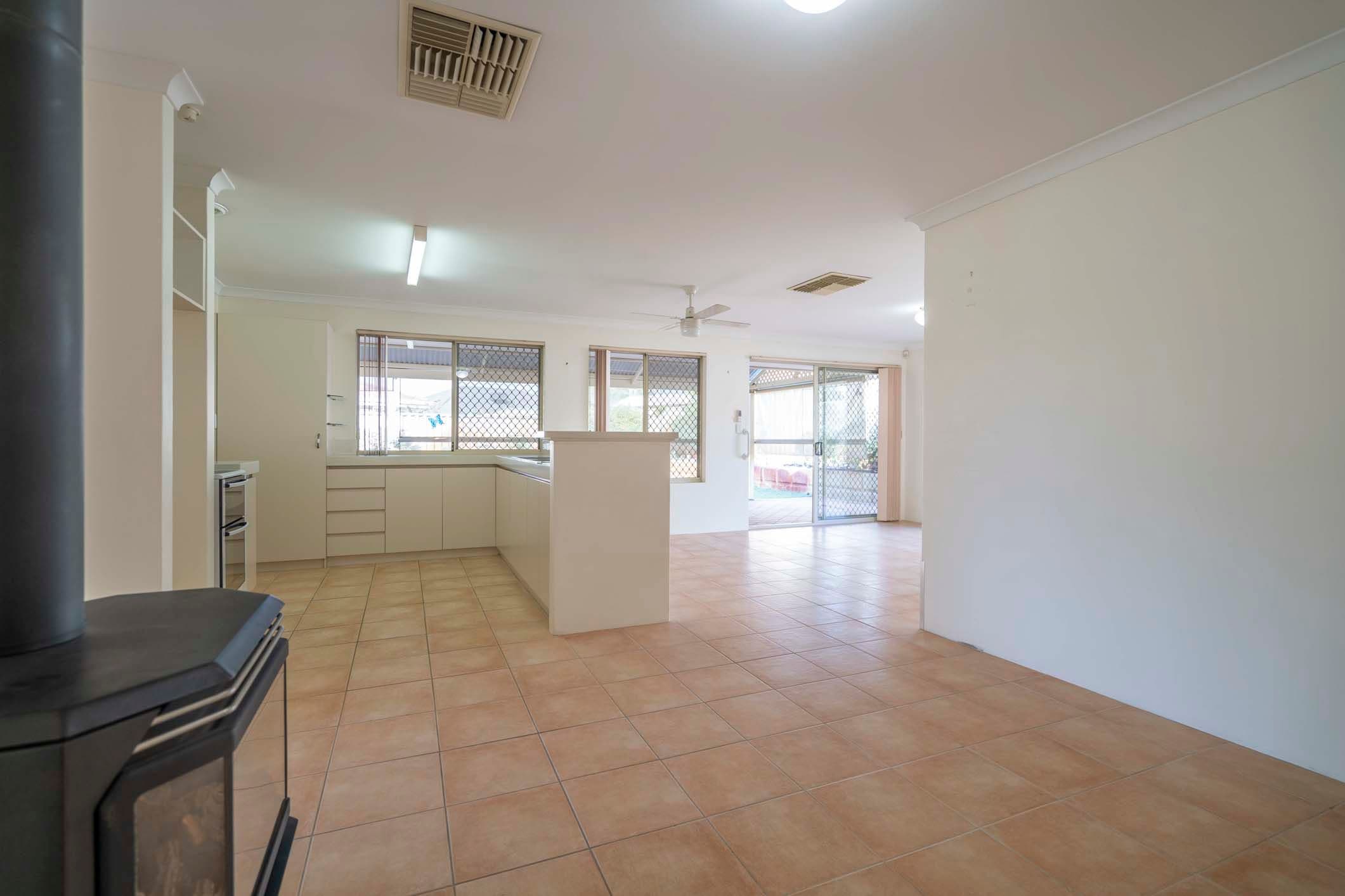 24 Narrier Close, South Guildford WA 6055, South Guildford - Thumbnail 7