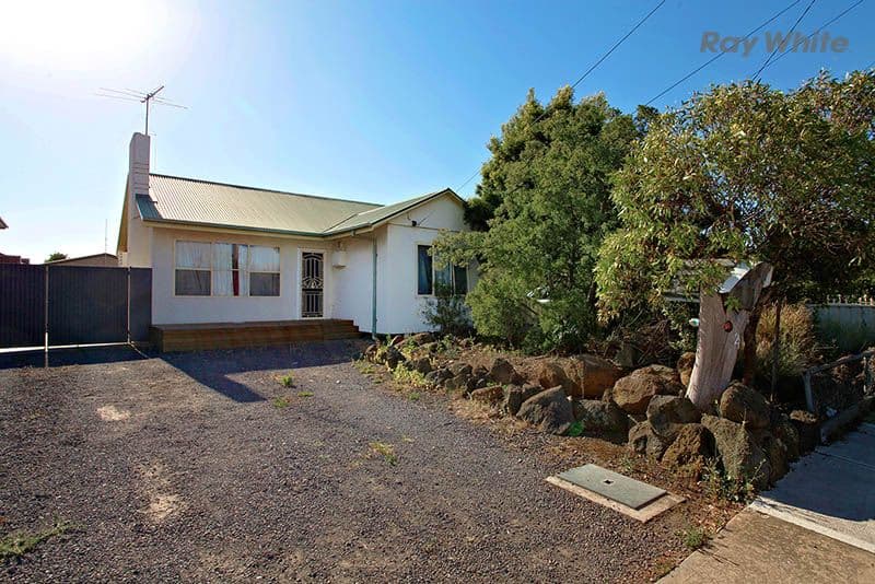 28 Thomas Street, Laverton VIC 3028, Laverton - Image 1