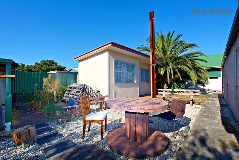 28 Thomas Street, Laverton VIC 3028, Laverton - Thumbnail 2