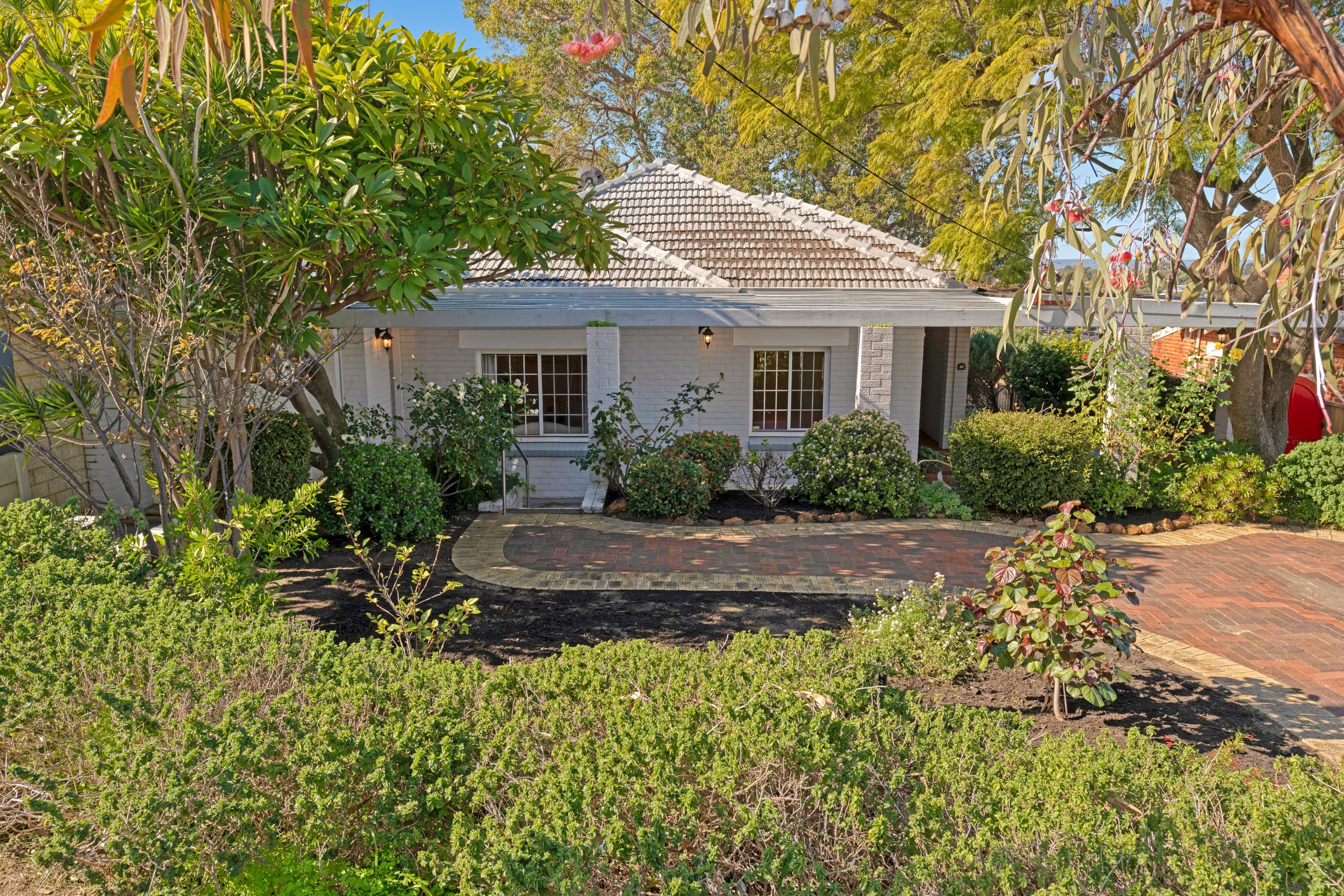 210 Edinboro Street, Joondanna WA 6060, Joondanna - Thumbnail 2