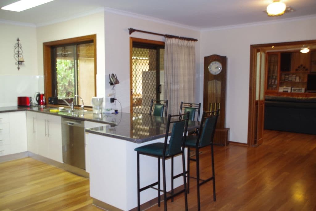 170 Eighth Street, Renmark SA 5341, Renmark South - Thumbnail 3