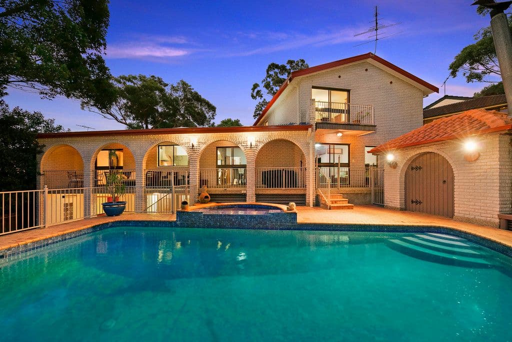 7 Merrilee Crescent, Frenchs Forest - Image 1