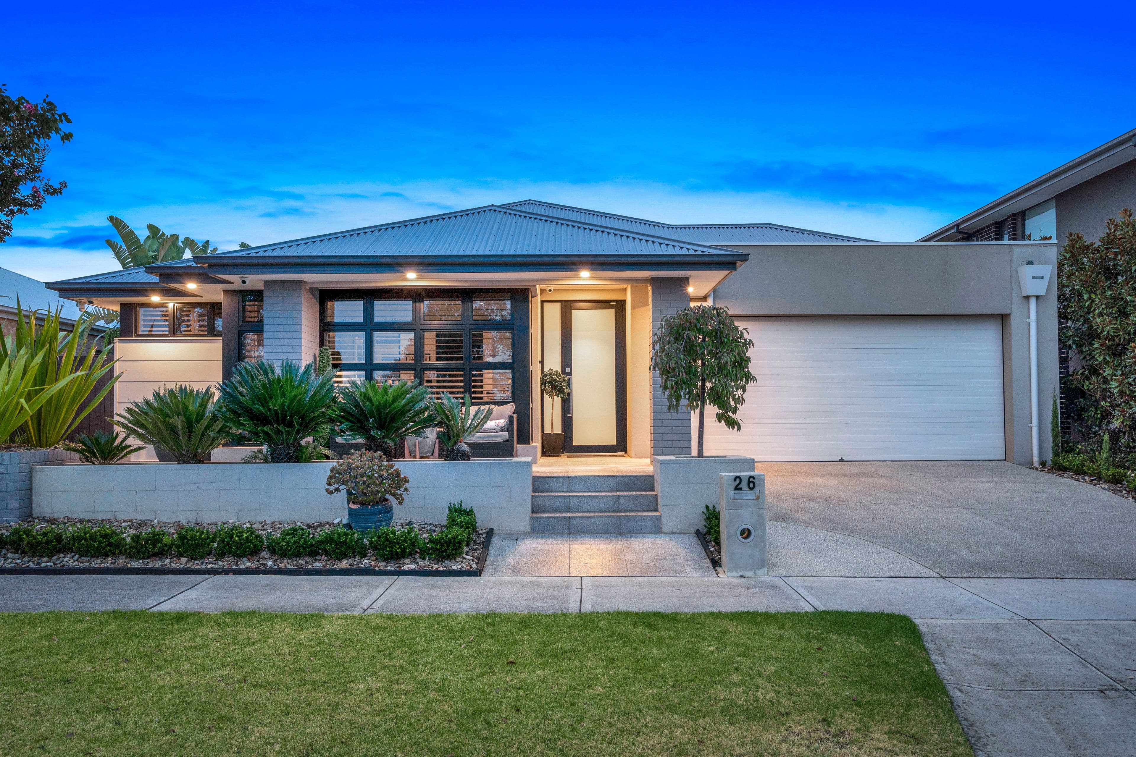 26 Dawnview Crescent, Roxburgh Park VIC 3064, Roxburgh Park - Image 1