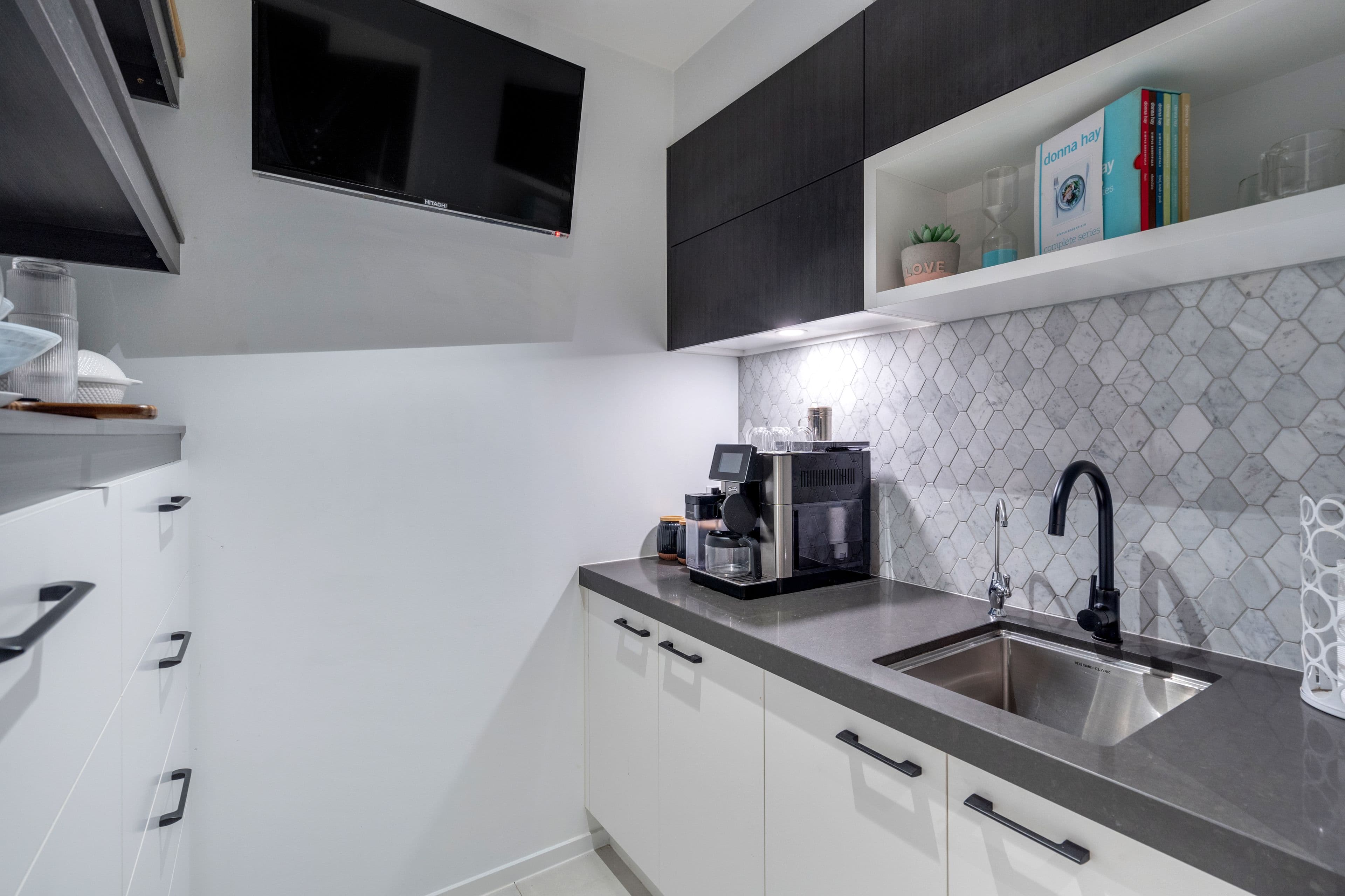 26 Dawnview Crescent, Roxburgh Park VIC 3064, Roxburgh Park - Thumbnail 6