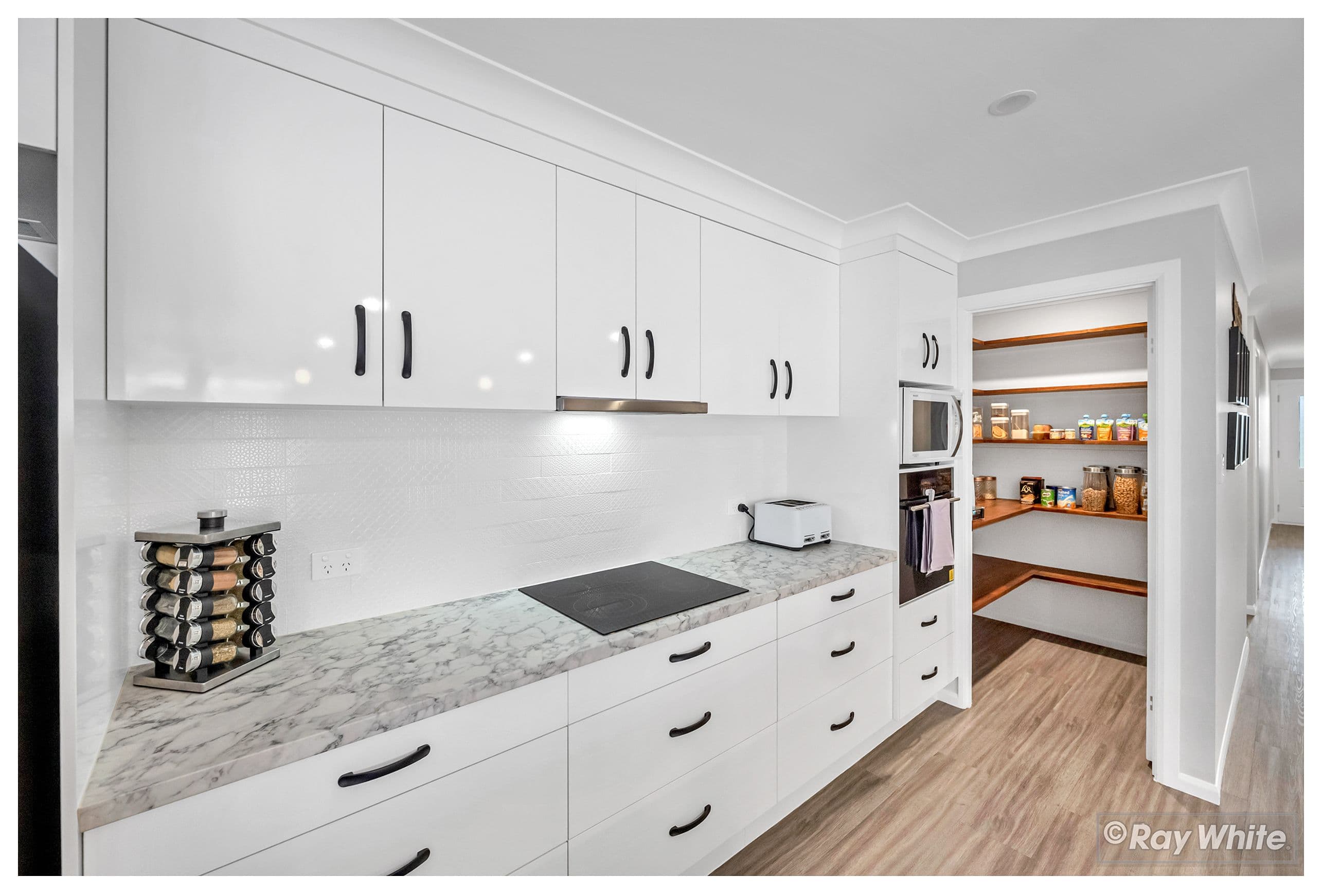 3 Hovea Court, Norman Gardens QLD 4701, Norman Gardens - Thumbnail 4