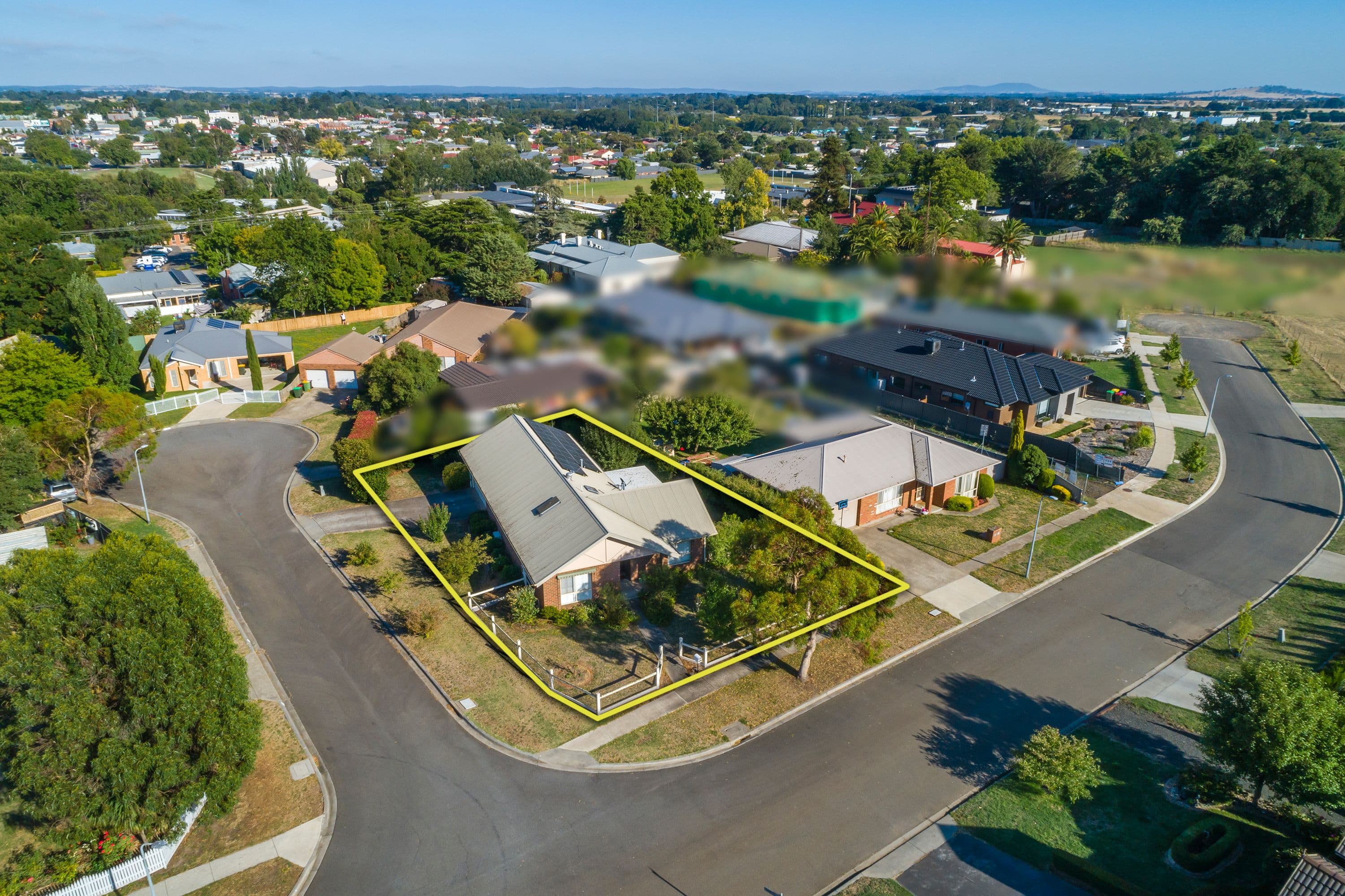 7 Frances Close, Kyneton VIC 3444, Kyneton - Image 1