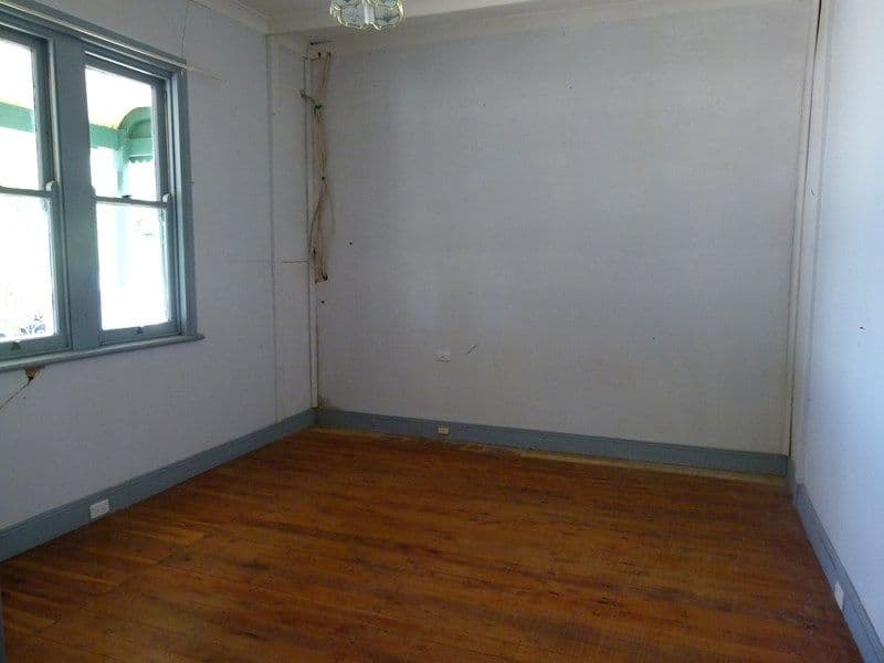 41 Johnson Street, FORBES NSW 2871, Forbes - Thumbnail 2
