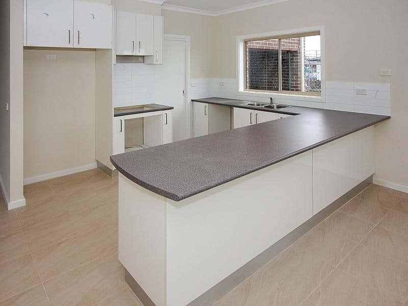 10 Donnelly Circuit, SOUTH MORANG VIC 3752, South Morang - Thumbnail 5