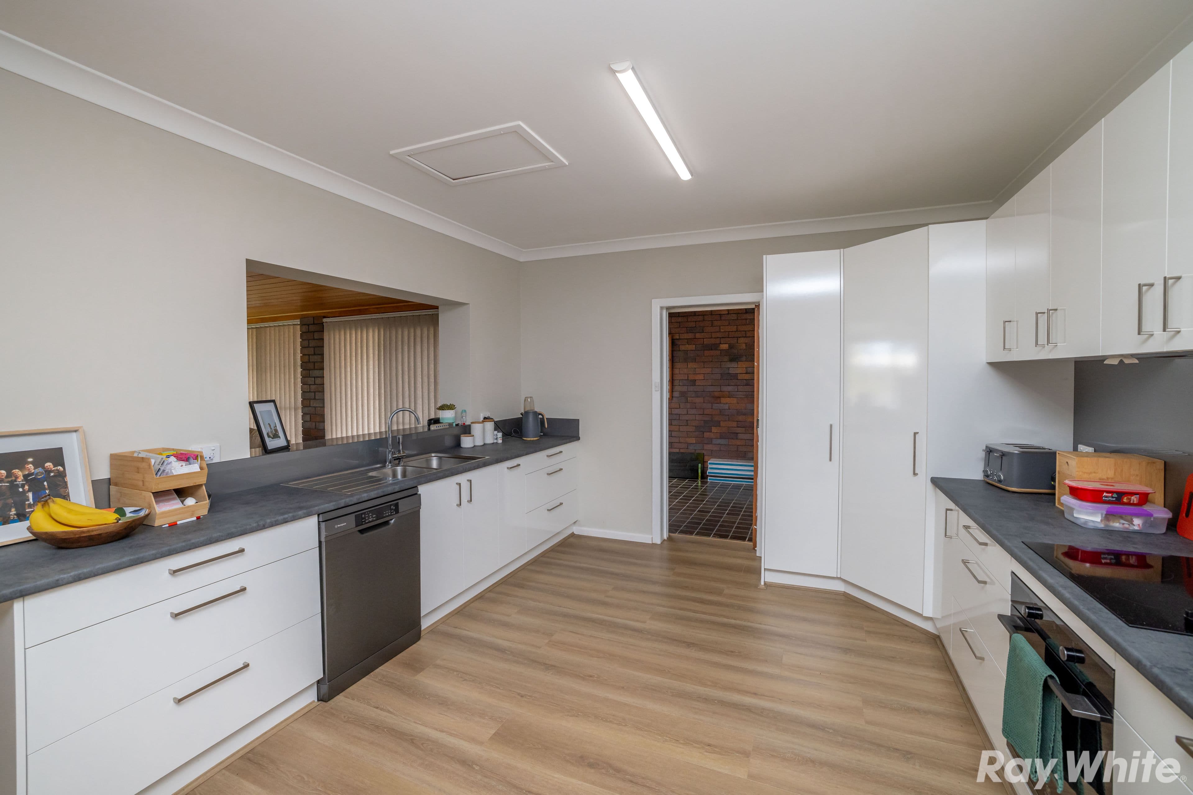 24 Wyuna Place, FORSTER KEYS NSW 2428, Forster - Thumbnail 5