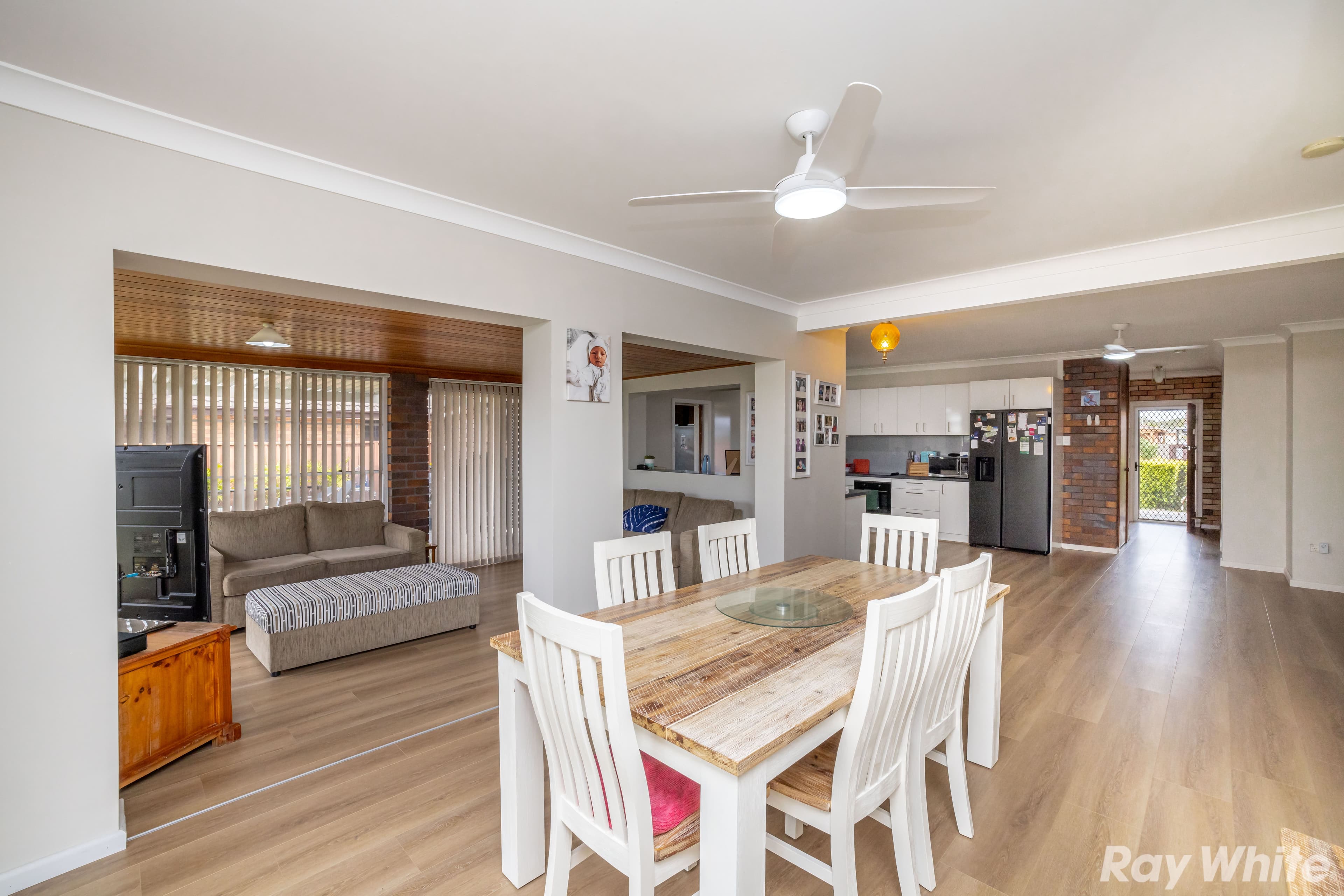 24 Wyuna Place, FORSTER KEYS NSW 2428, Forster - Thumbnail 6