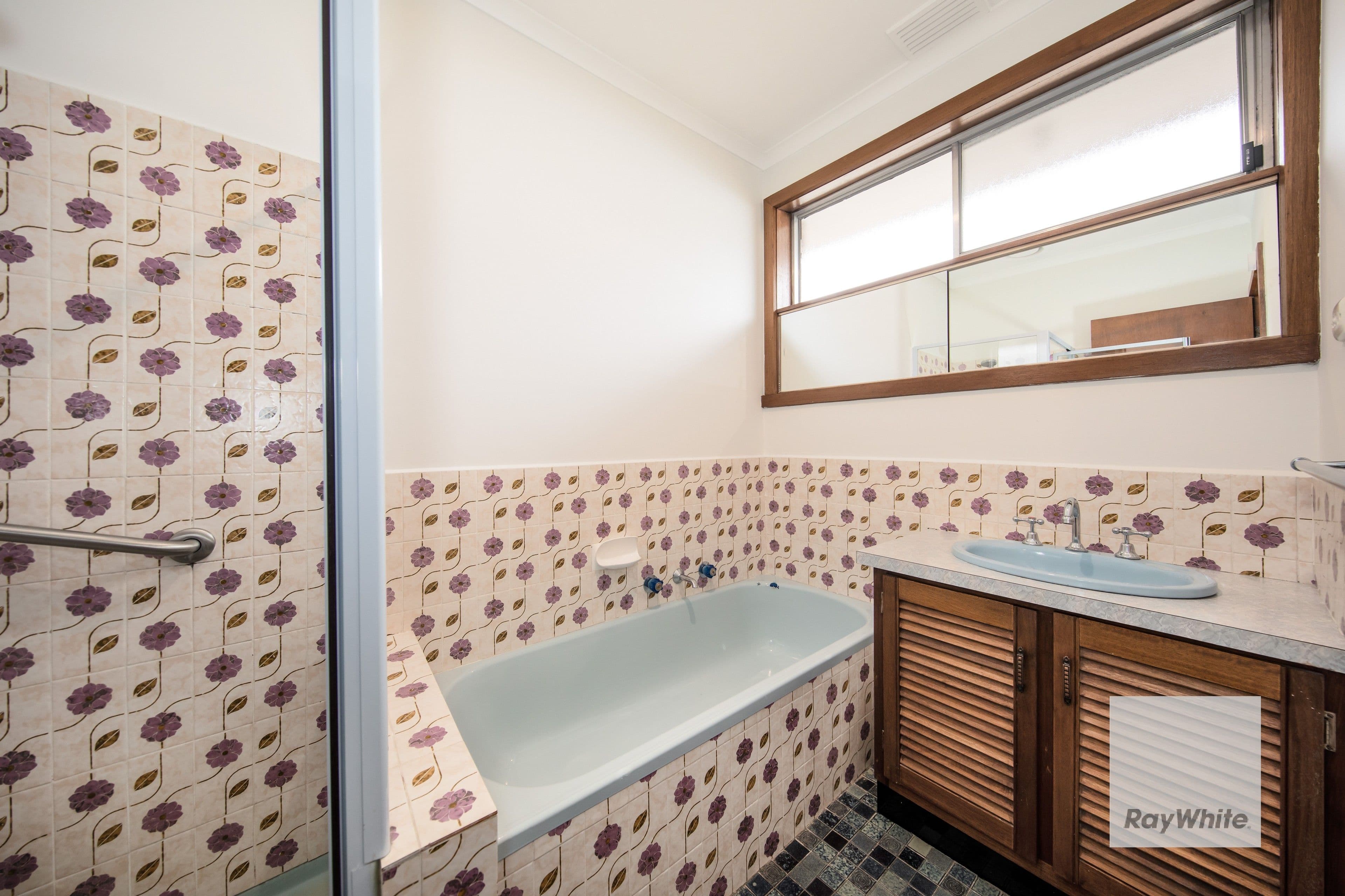 1 Capri Court, Deer Park VIC 3023, Deer Park - Thumbnail 7